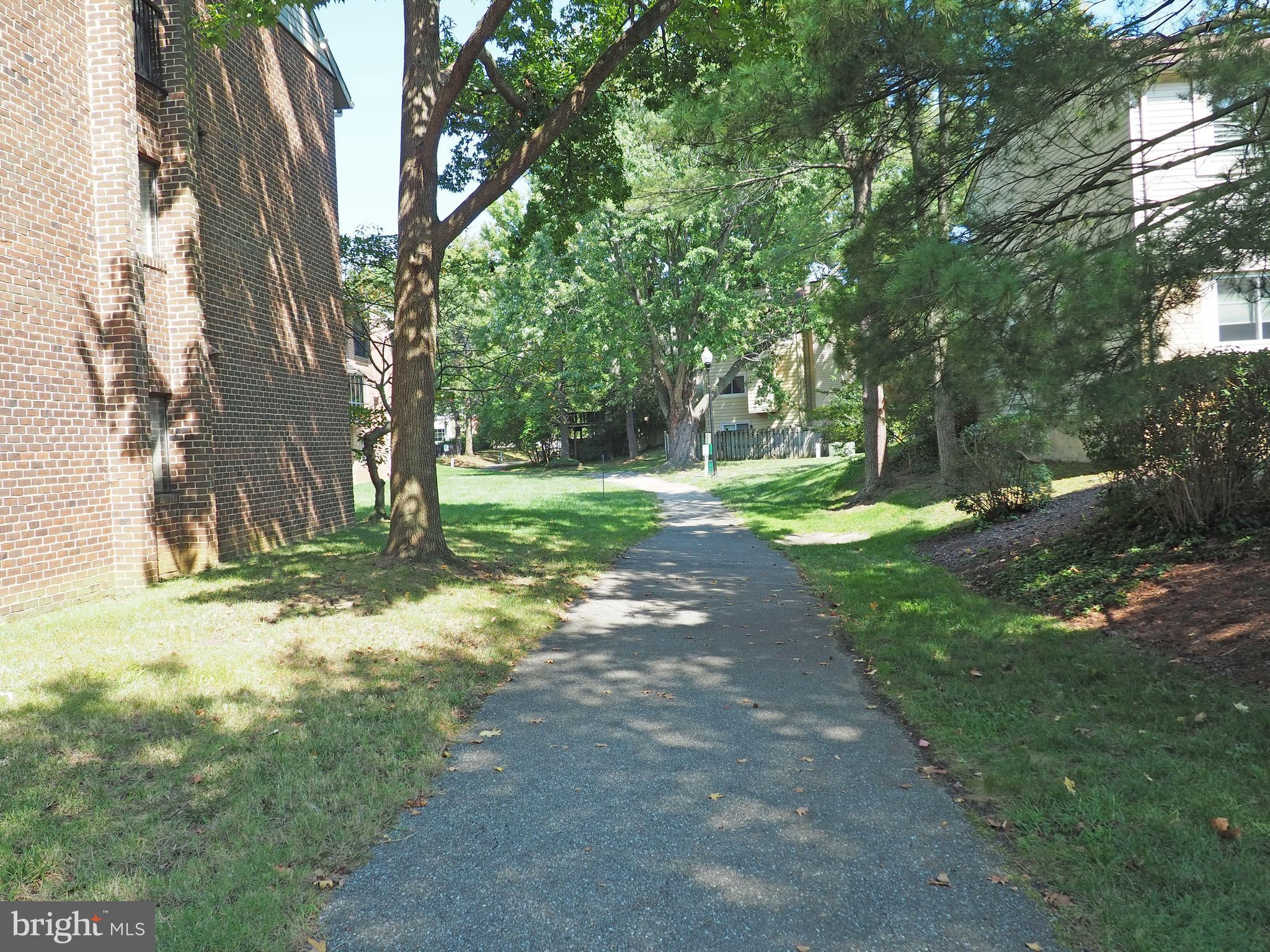 NORTH GREEN CONDOMINIUMS - Residential