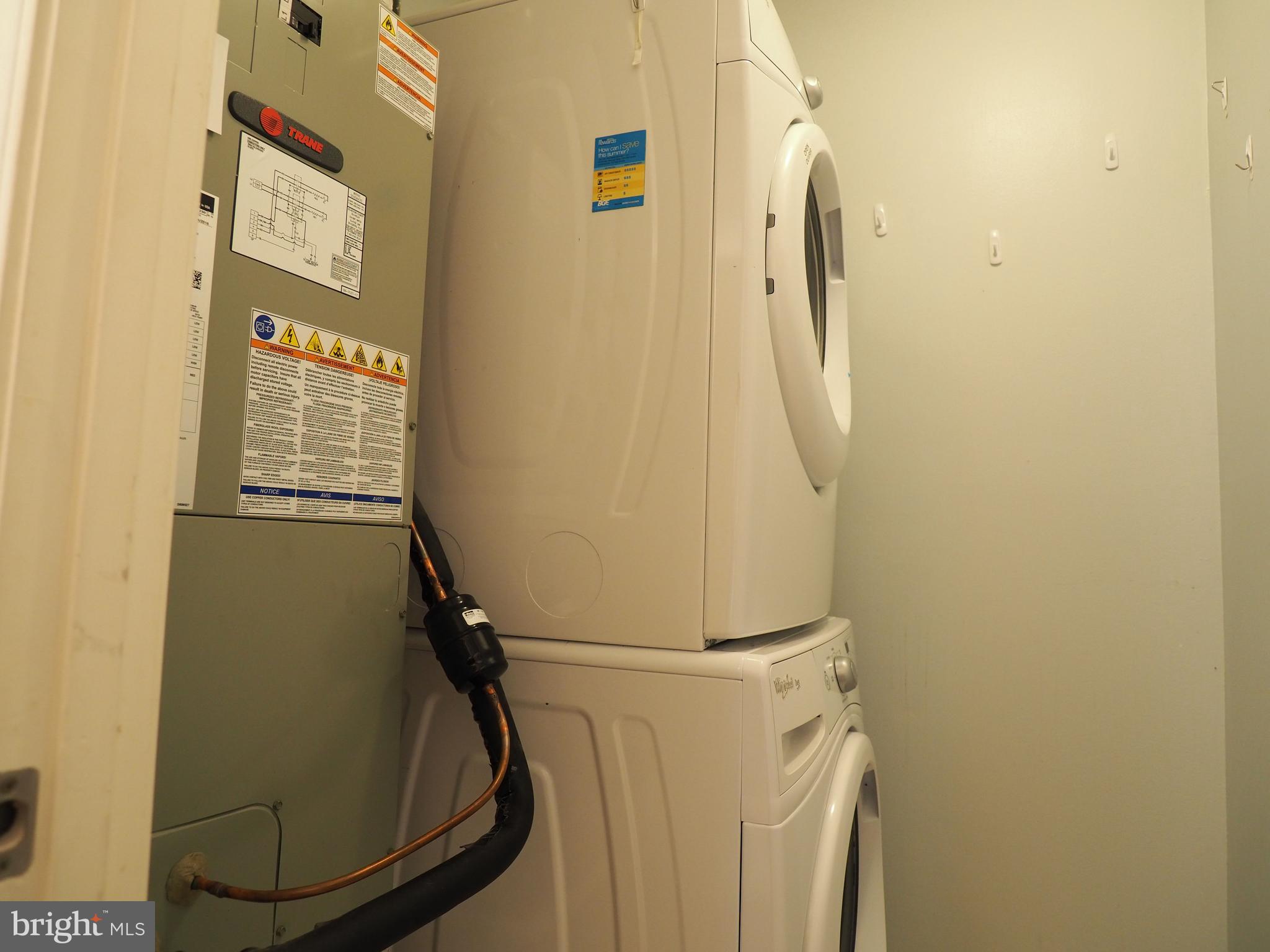 NORTH GREEN CONDOMINIUMS - Residential