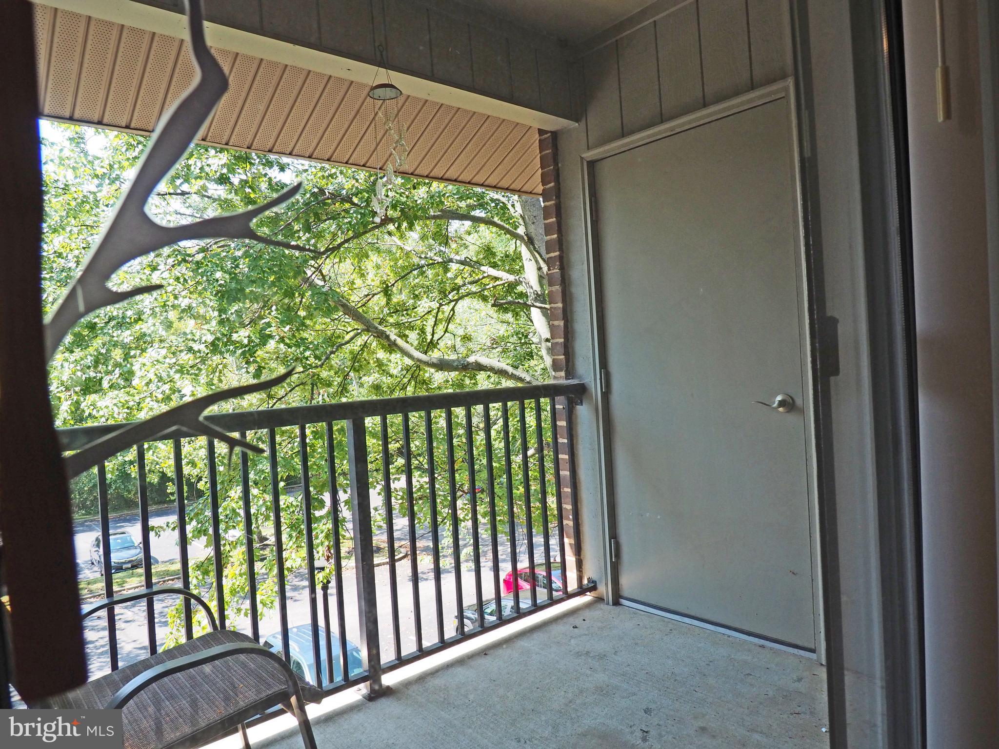 NORTH GREEN CONDOMINIUMS - Residential