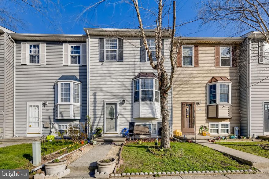 A gem hard to find this home features 4 bedrooms and 2 full baths.  Inside this well-appointed home, the entrance tall ceilings give warmth and elegance to the open floor plan.  The spacious kitchen features table space for family dinners and ample storage. The sliding glass door will take you to the deck were you will enjoy beautiful summer evenings and BBQ with  friends. The living area with the open floor plan, is bathed in sunlight from the large bay window!. Upstairs, the three bedrooms, are equally ideal for young families or roommate scenarios. The lower level  with a fourth bedroom  and the family room has an abundance of natural light and can provide additional space for all your indoor activities.  It can accommodate your home office, zoom space, gym or Peloton area, kids  play area or anything else you desire.  A back yard can host your gatherings with friends and family when the weather breaks.  The area is perfectly located a short drive to downtown for work or play, minutes from the water but it is also renowned for the  variety of local establishments especially seafood cuisine. Move in and enjoy! No Pets Allowed!