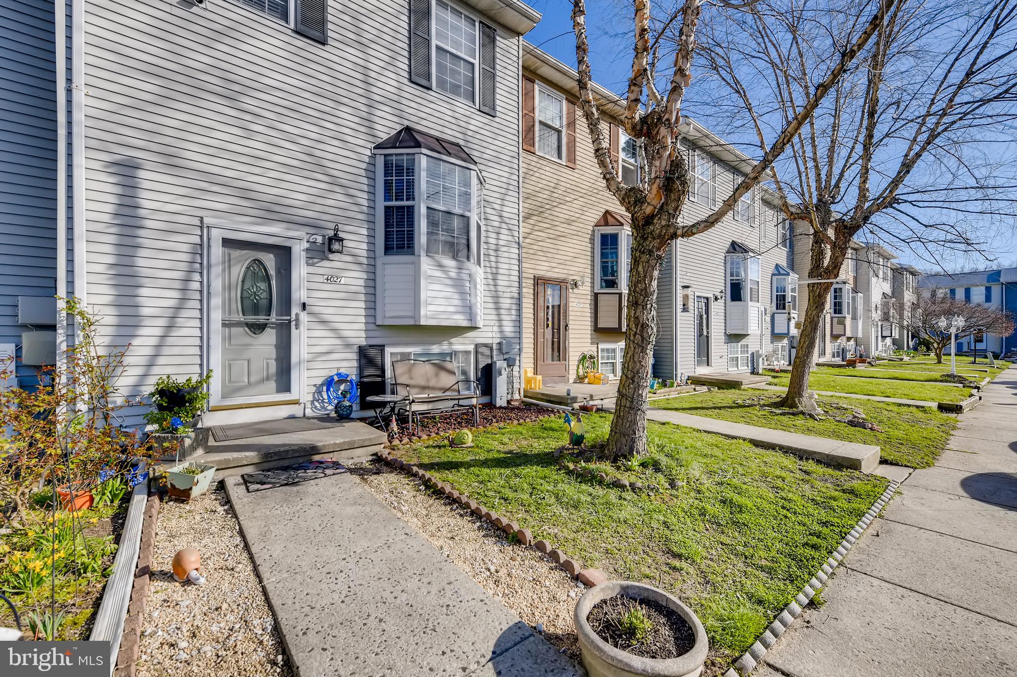 MIDDLE RIVER - Residential Lease