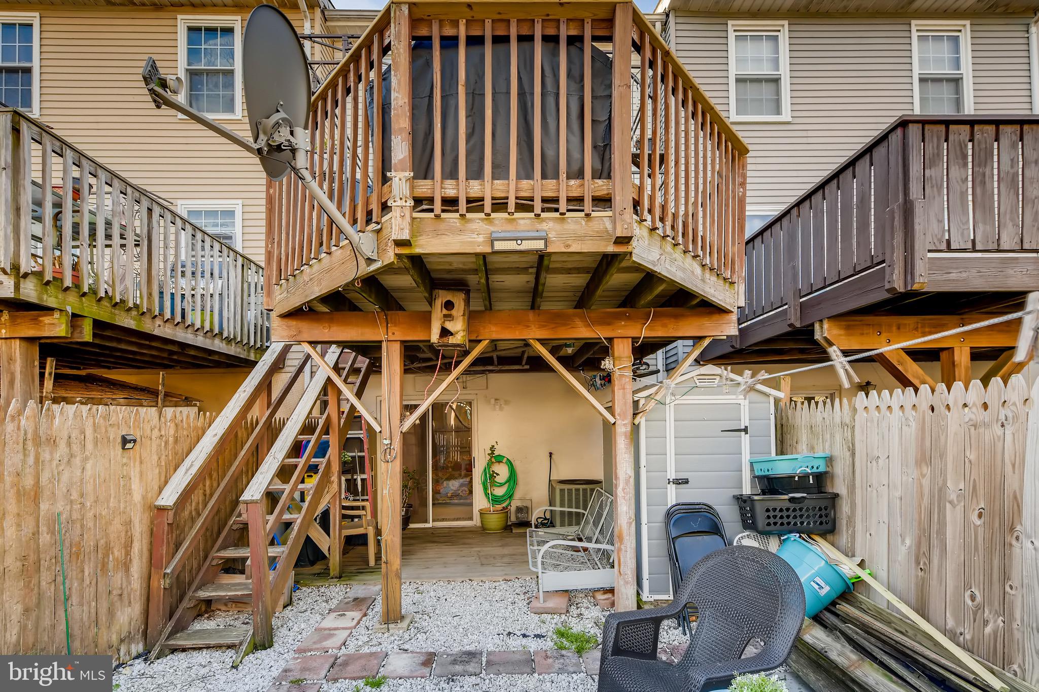 MIDDLE RIVER - Residential Lease