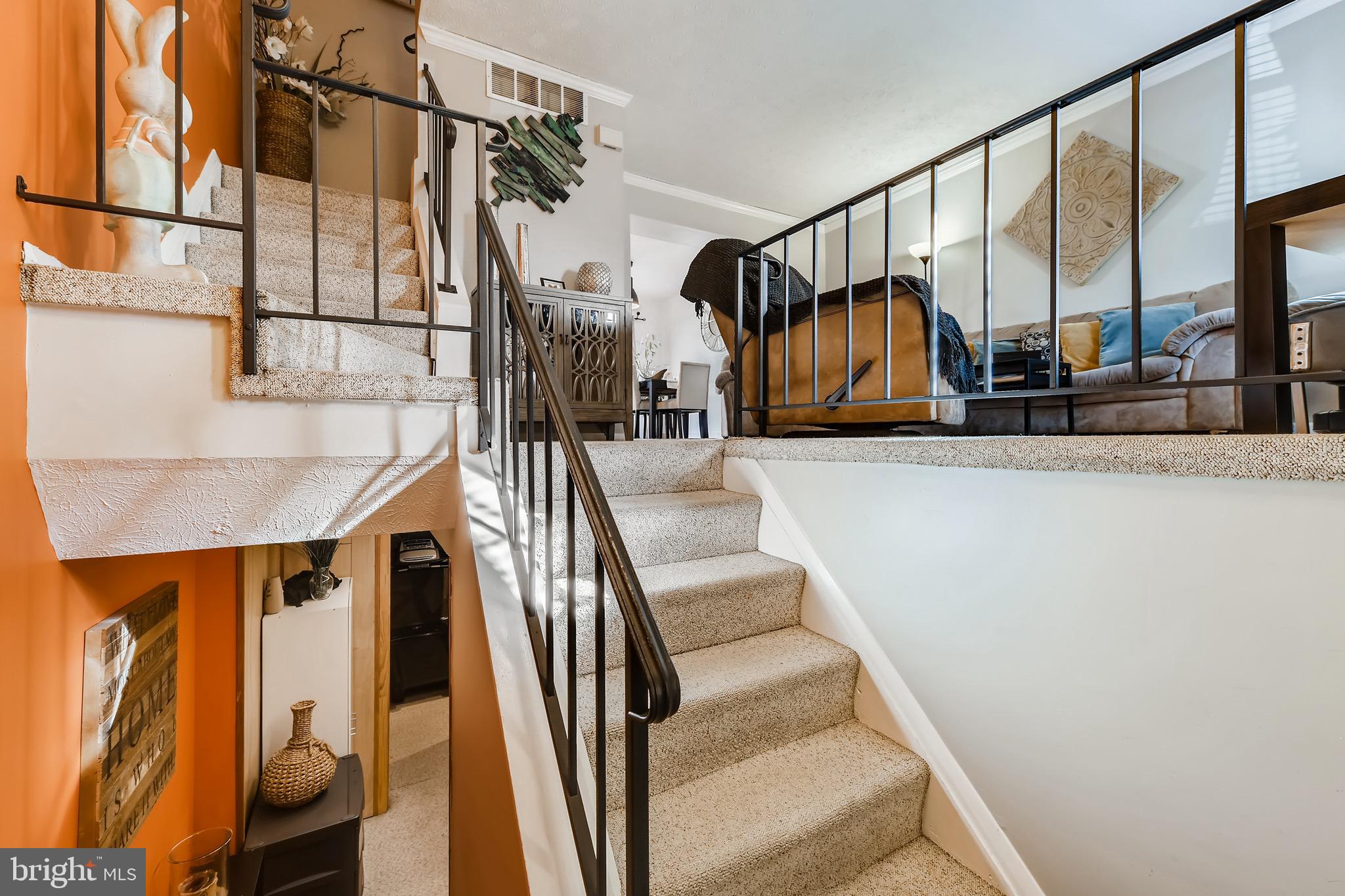 MIDDLE RIVER - Residential Lease