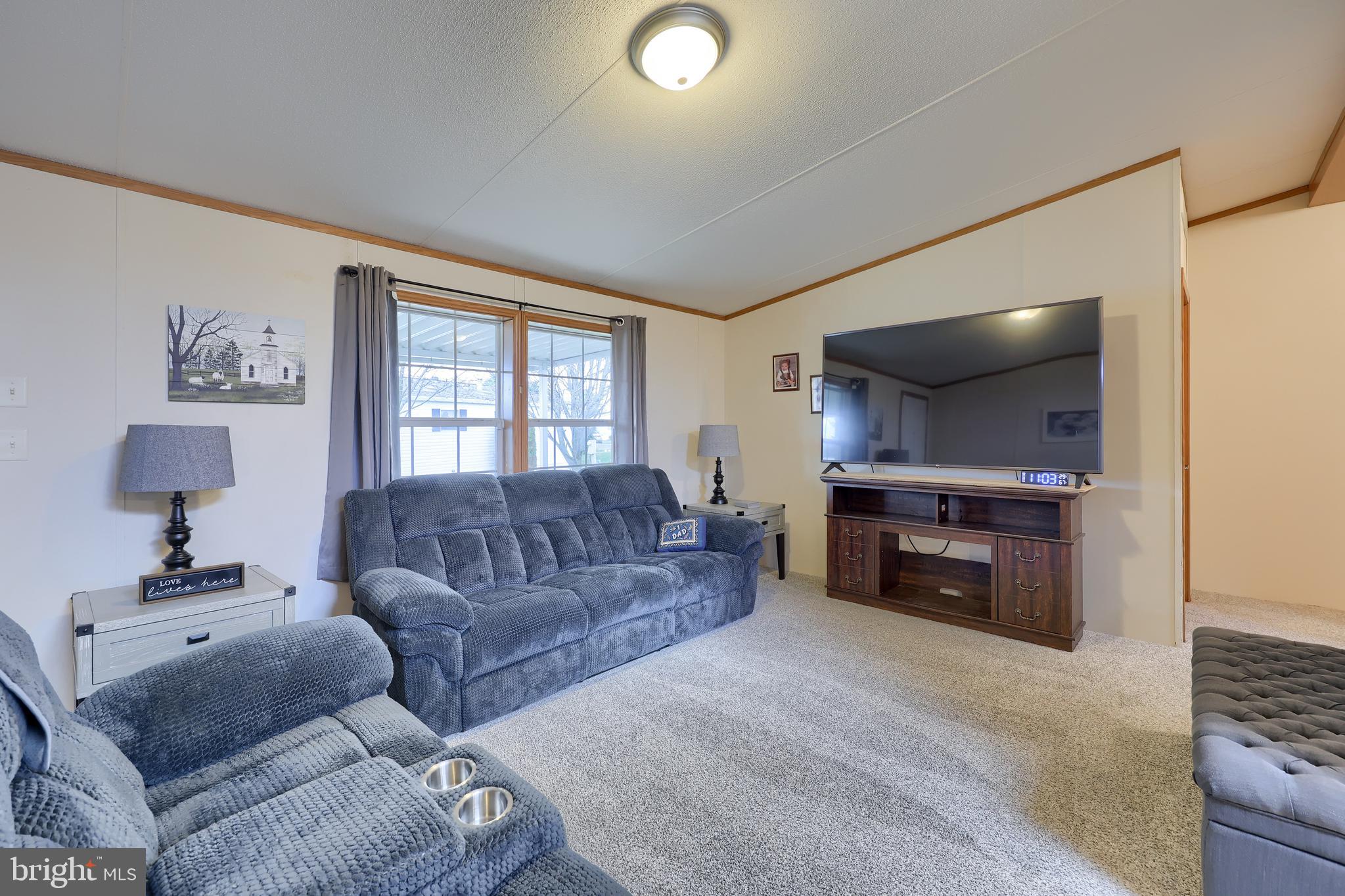 SUNSET ESTATES MHP - Residential