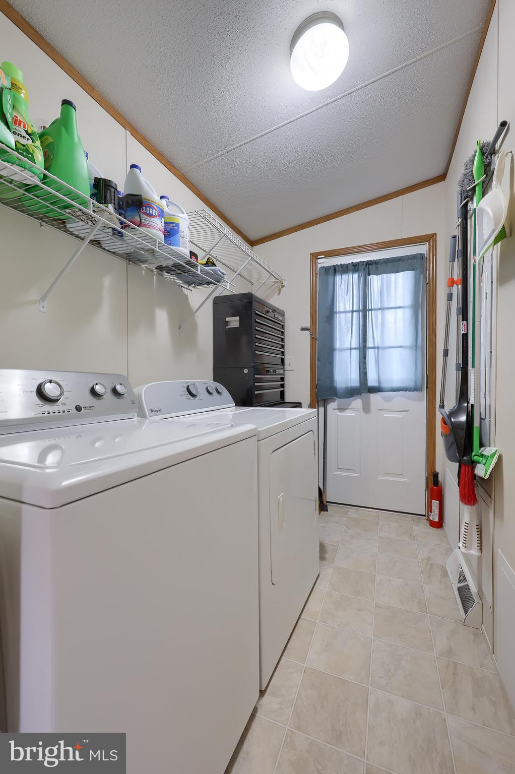 SUNSET ESTATES MHP - Residential