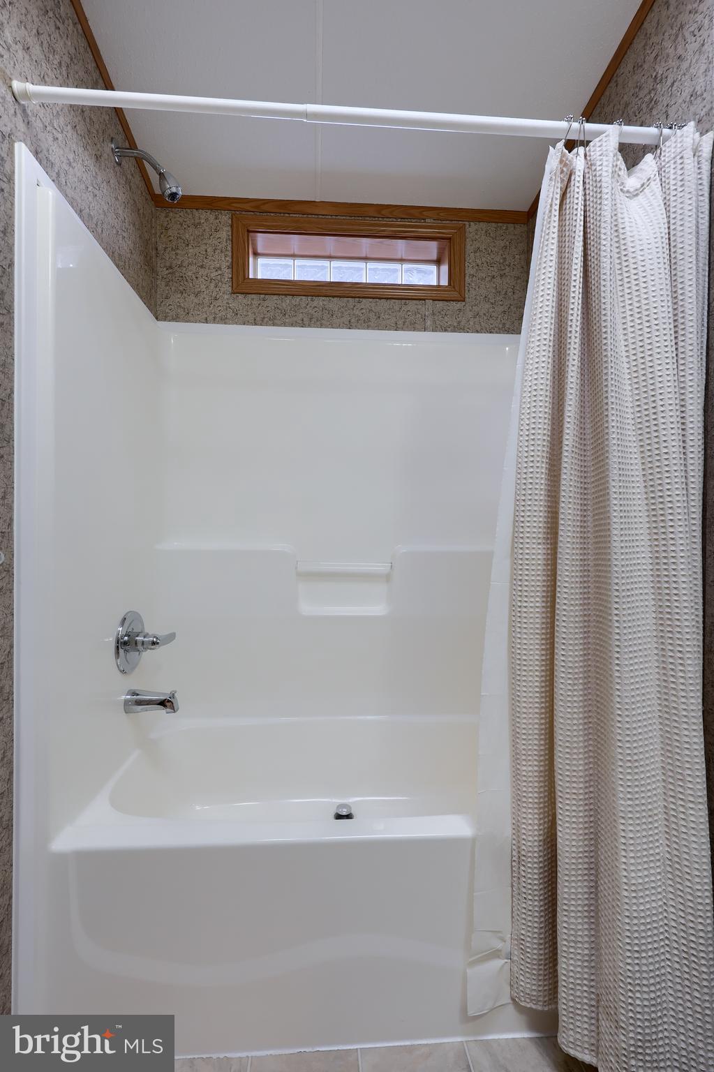 SUNSET ESTATES MHP - Residential