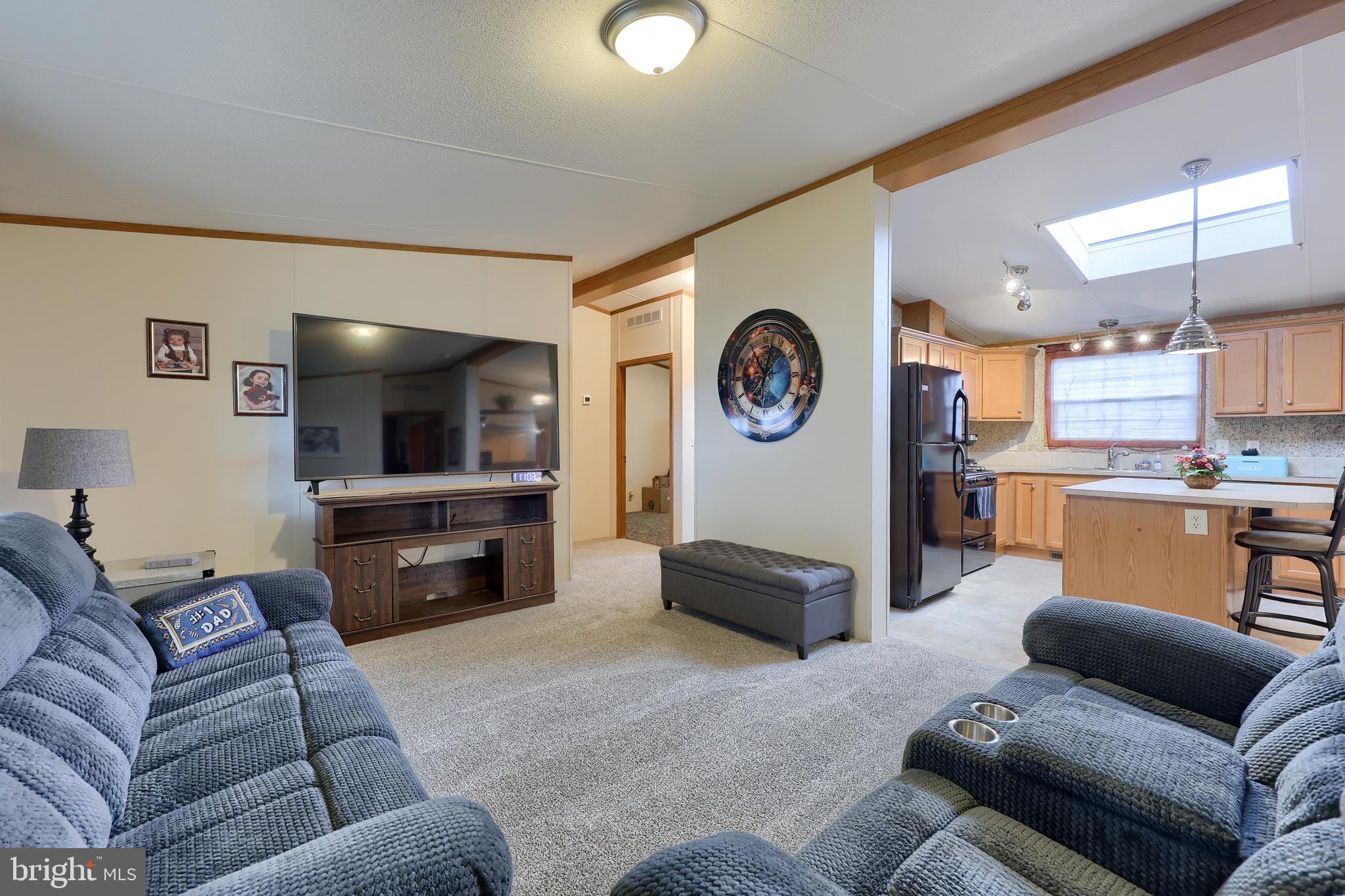 SUNSET ESTATES MHP - Residential