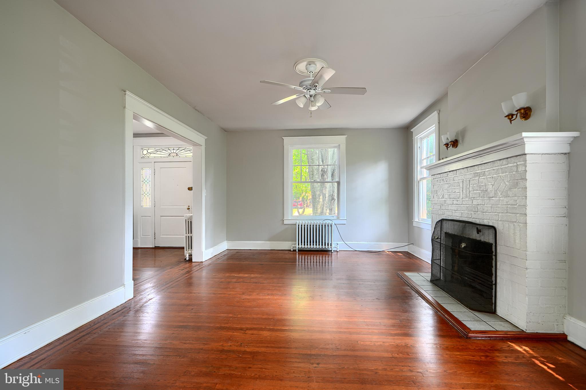 HUNTING RIDGE HISTORIC DISTRICT - Residential Lease