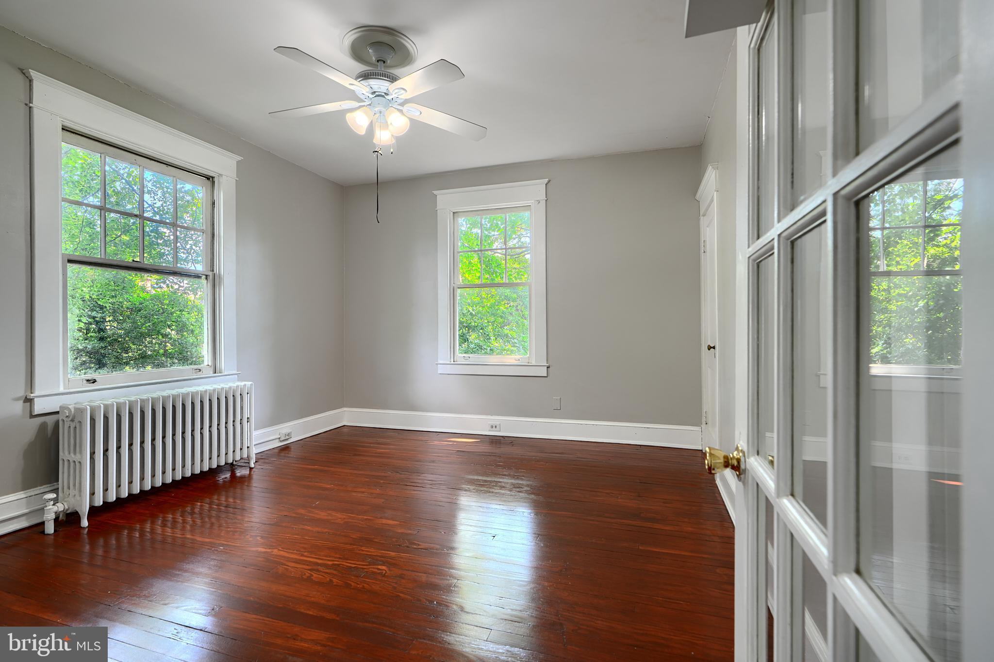 HUNTING RIDGE HISTORIC DISTRICT - Residential Lease