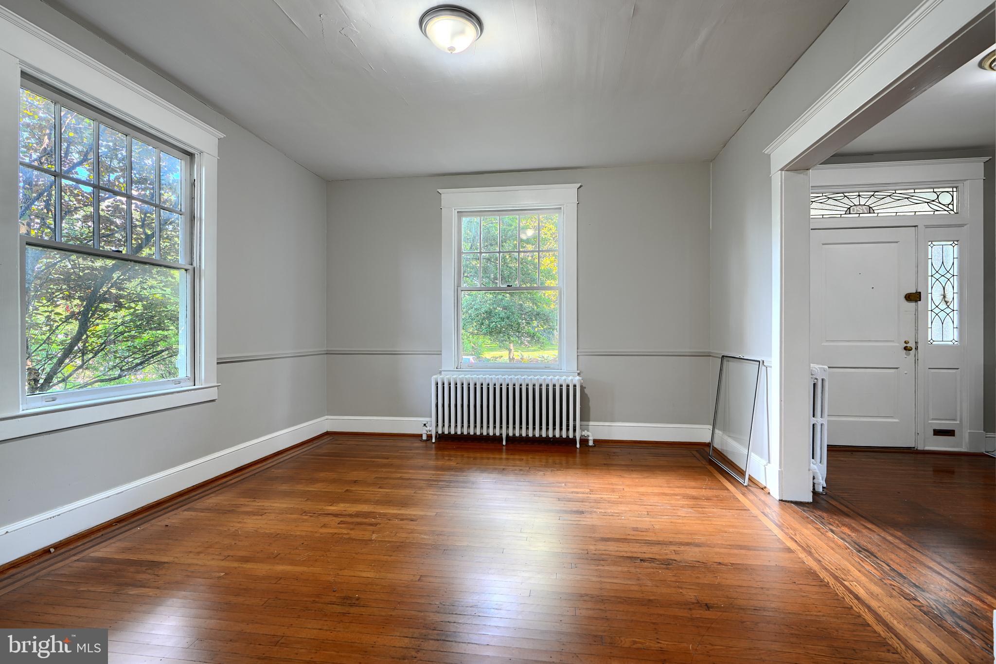 HUNTING RIDGE HISTORIC DISTRICT - Residential Lease