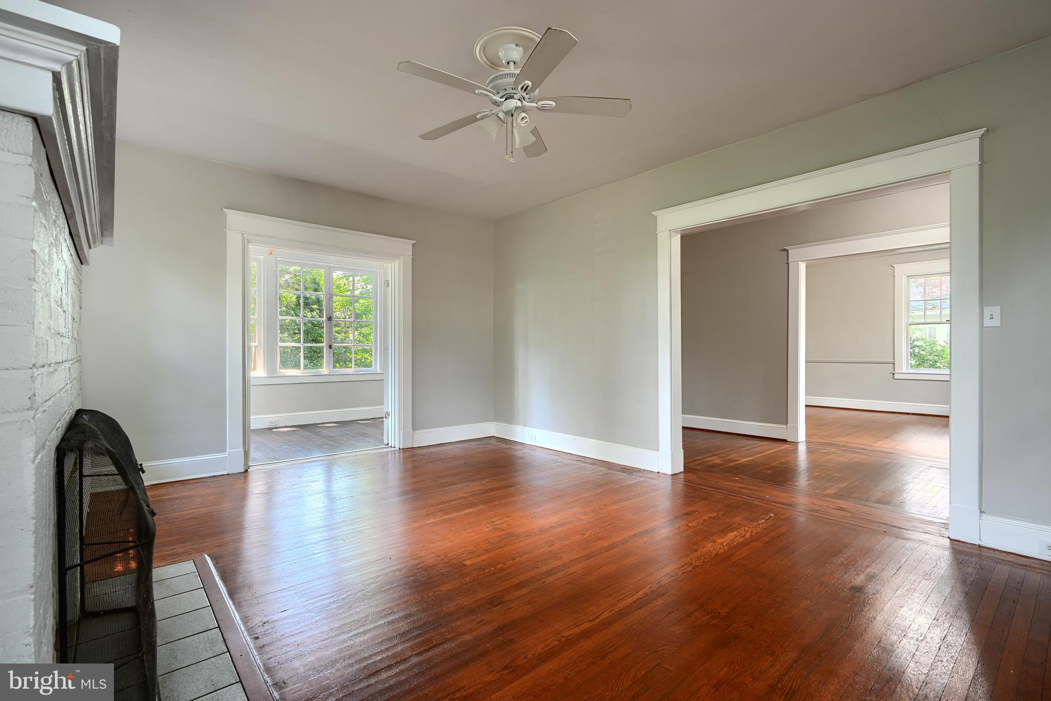 HUNTING RIDGE HISTORIC DISTRICT - Residential Lease