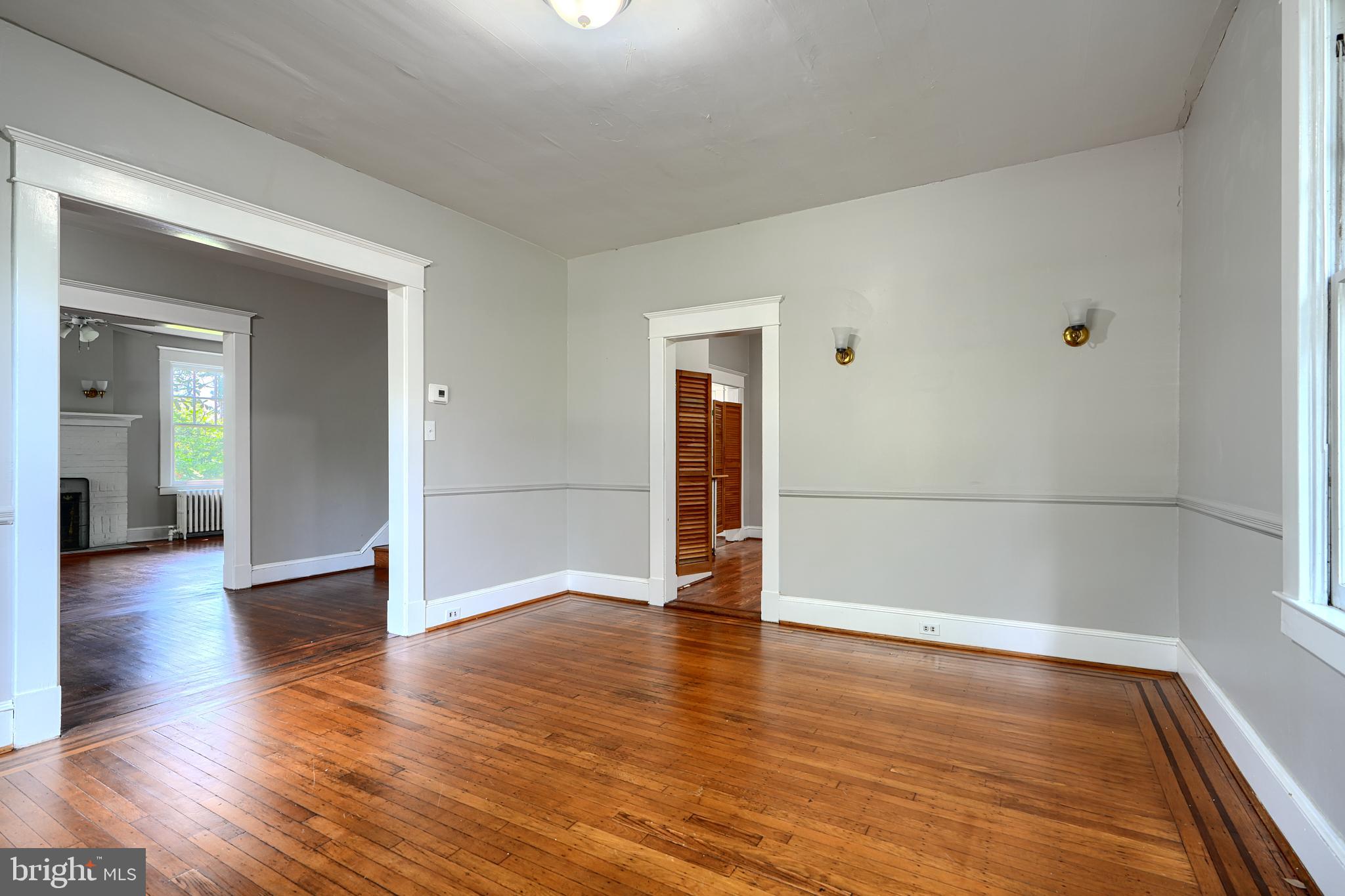 HUNTING RIDGE HISTORIC DISTRICT - Residential Lease