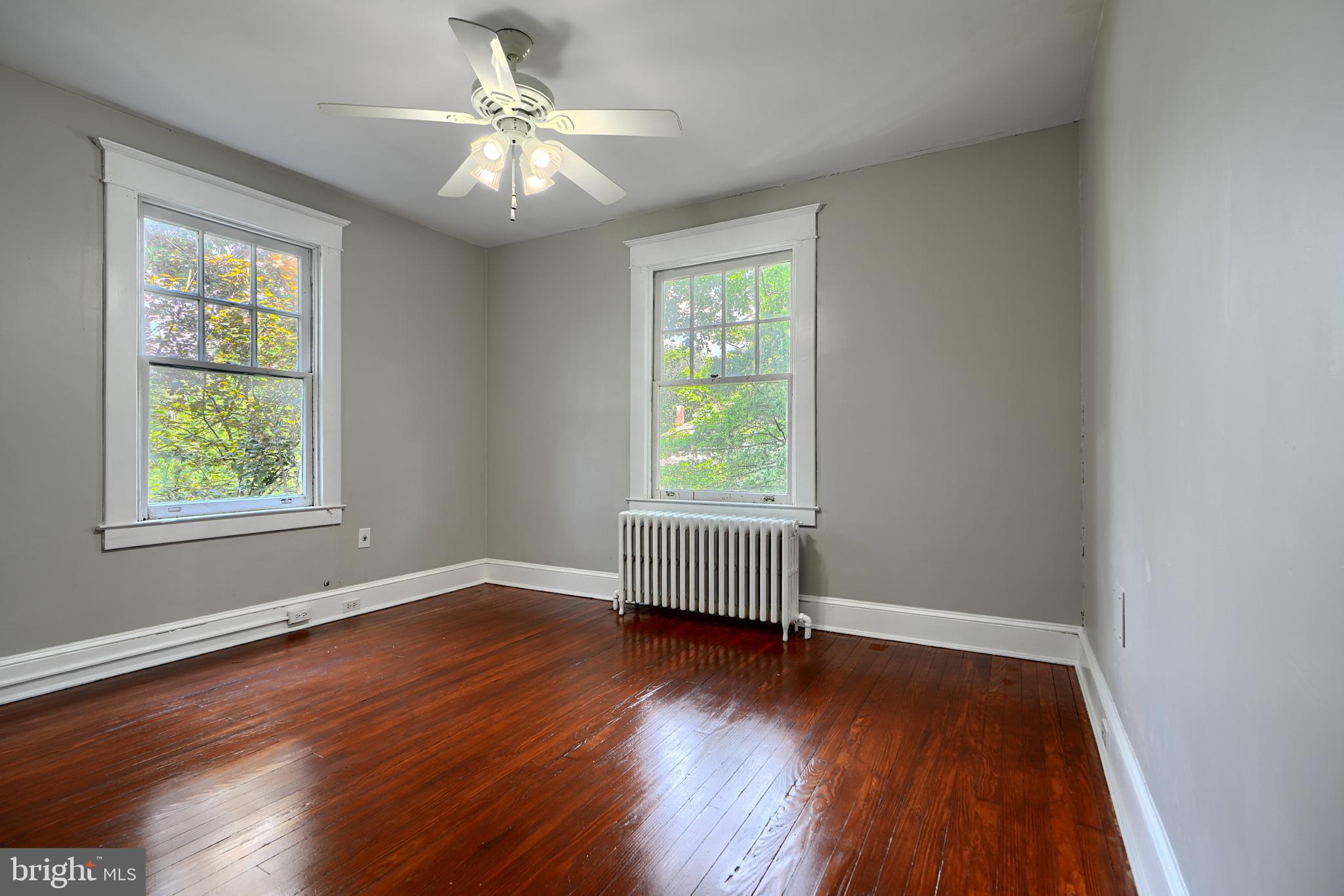 HUNTING RIDGE HISTORIC DISTRICT - Residential Lease