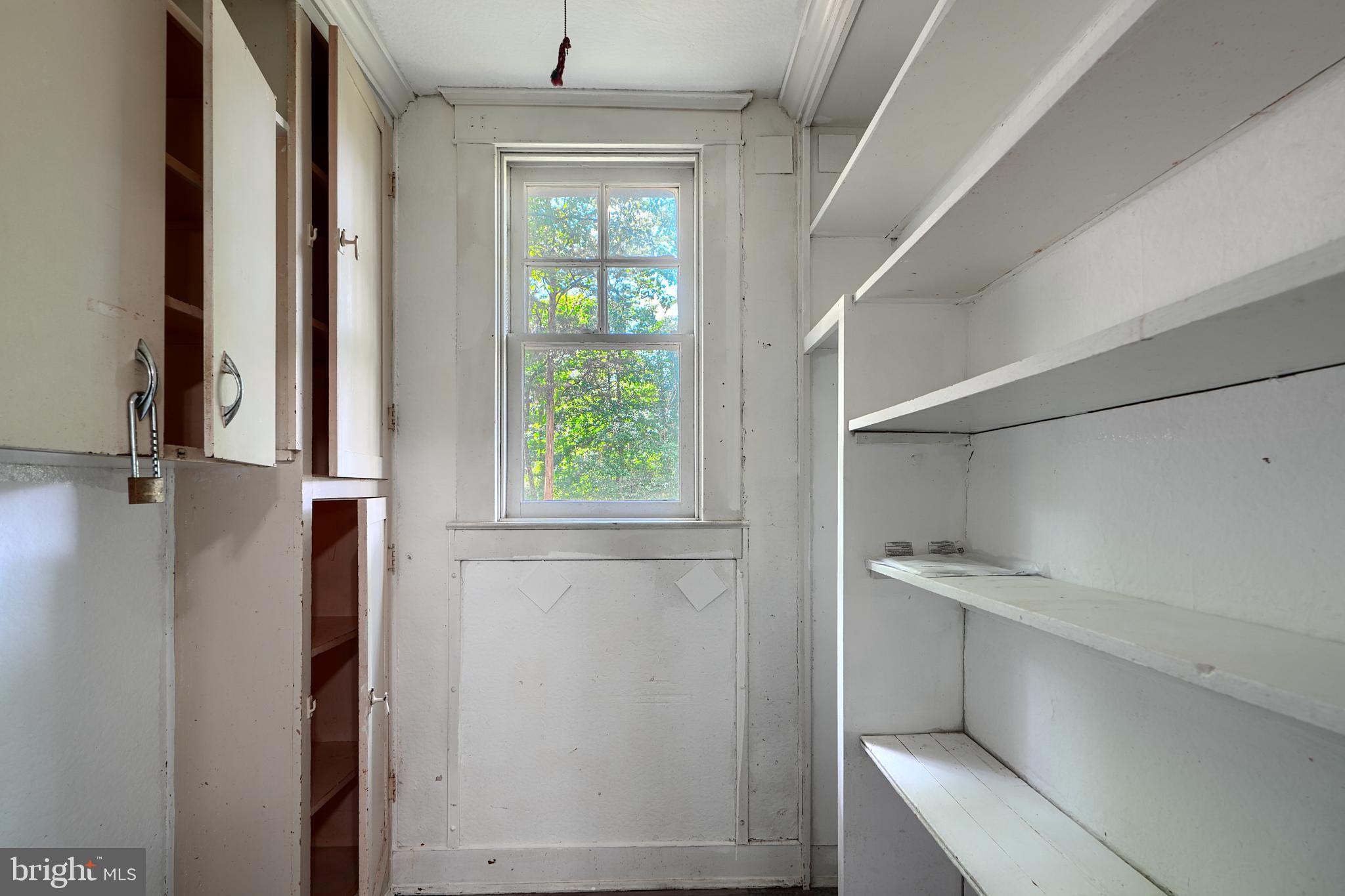 HUNTING RIDGE HISTORIC DISTRICT - Residential Lease