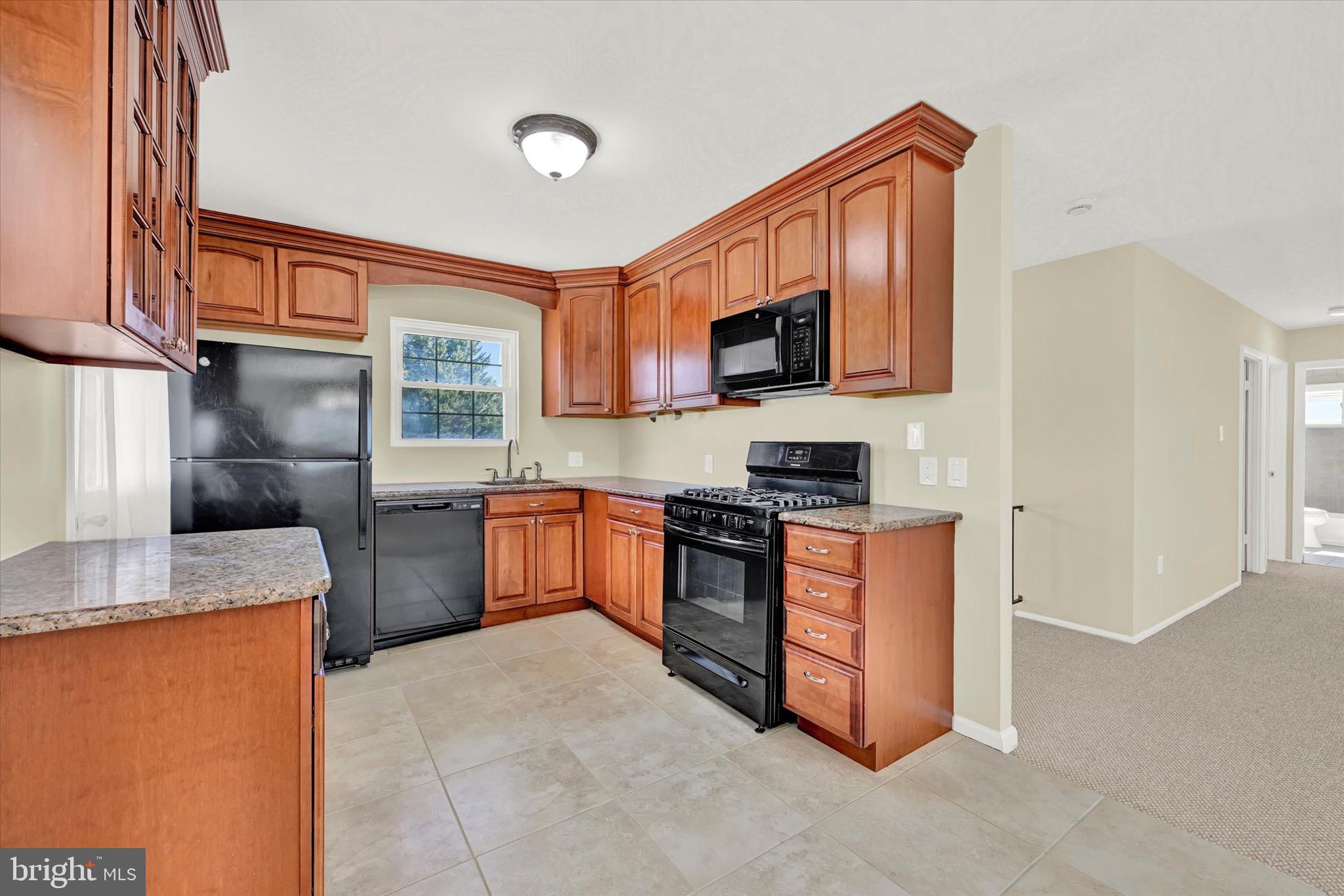 SUBURBIA - Residential