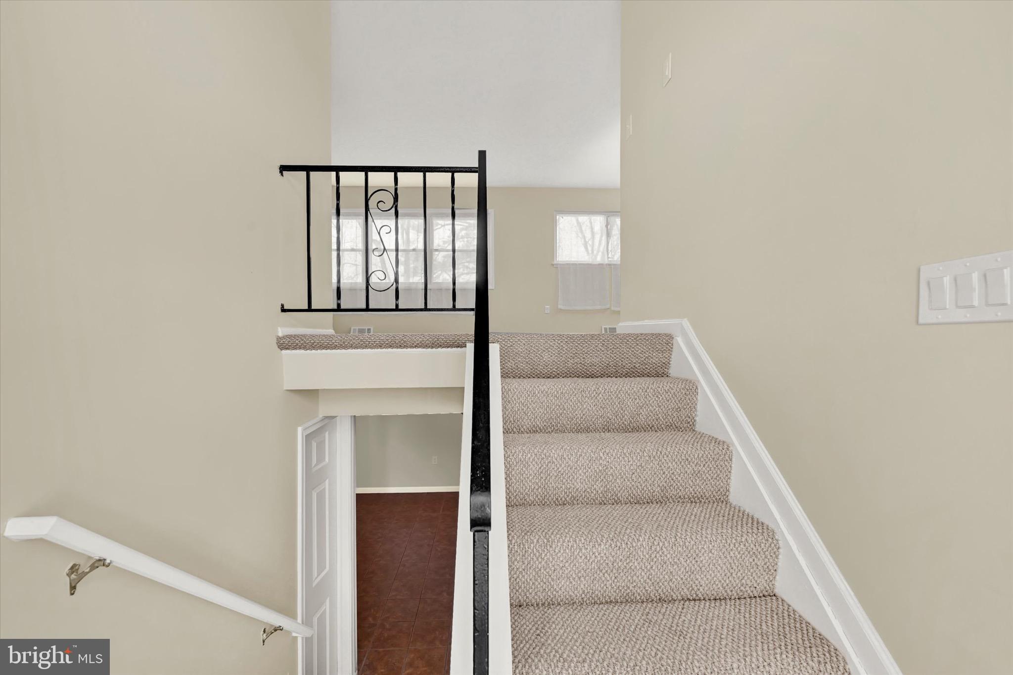 SUBURBIA - Residential