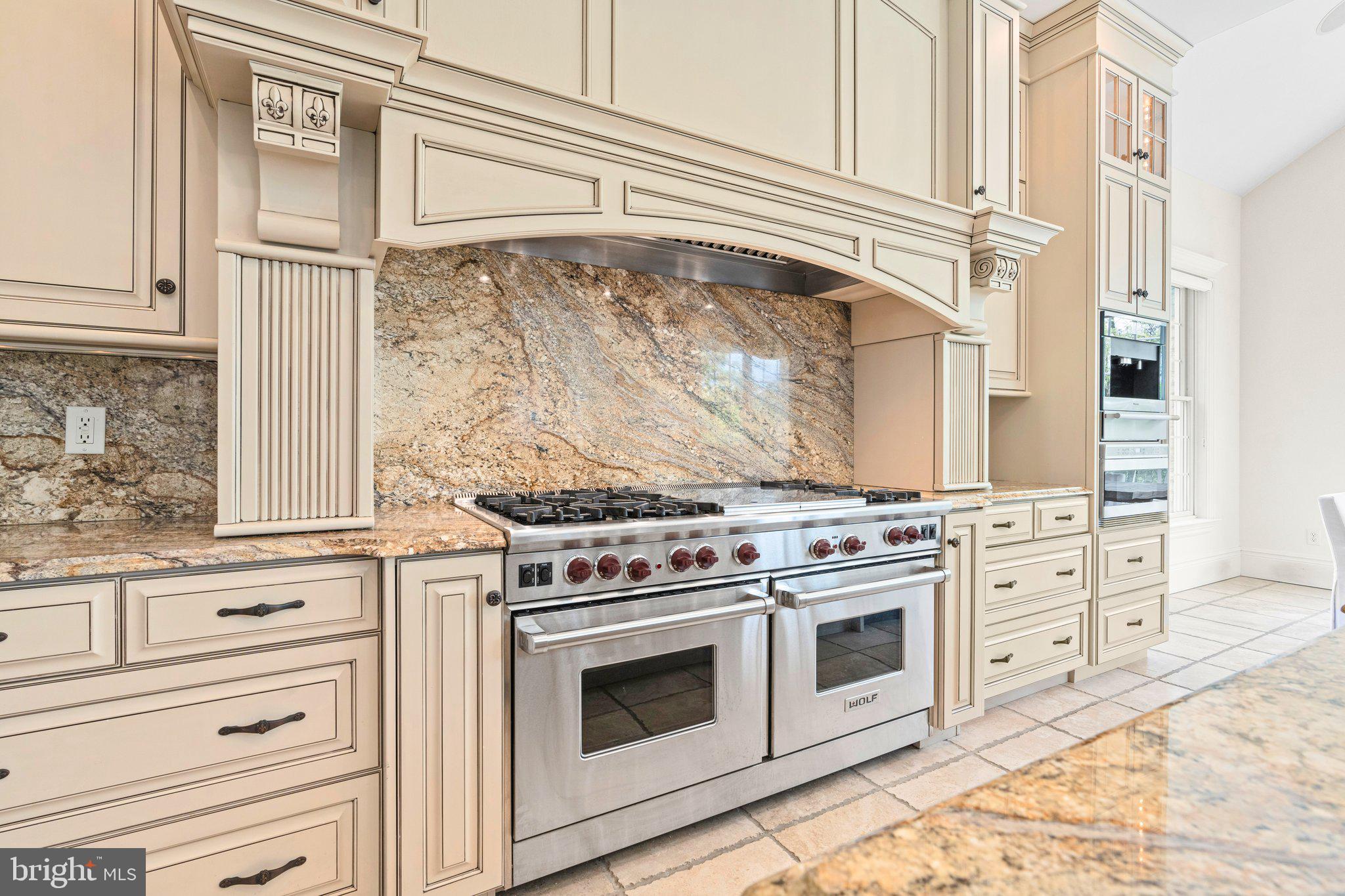 WILSHIRE ESTATES - Residential