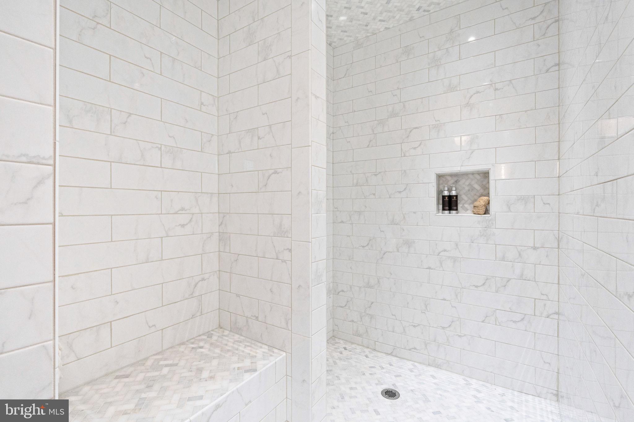 WILSHIRE ESTATES - Residential