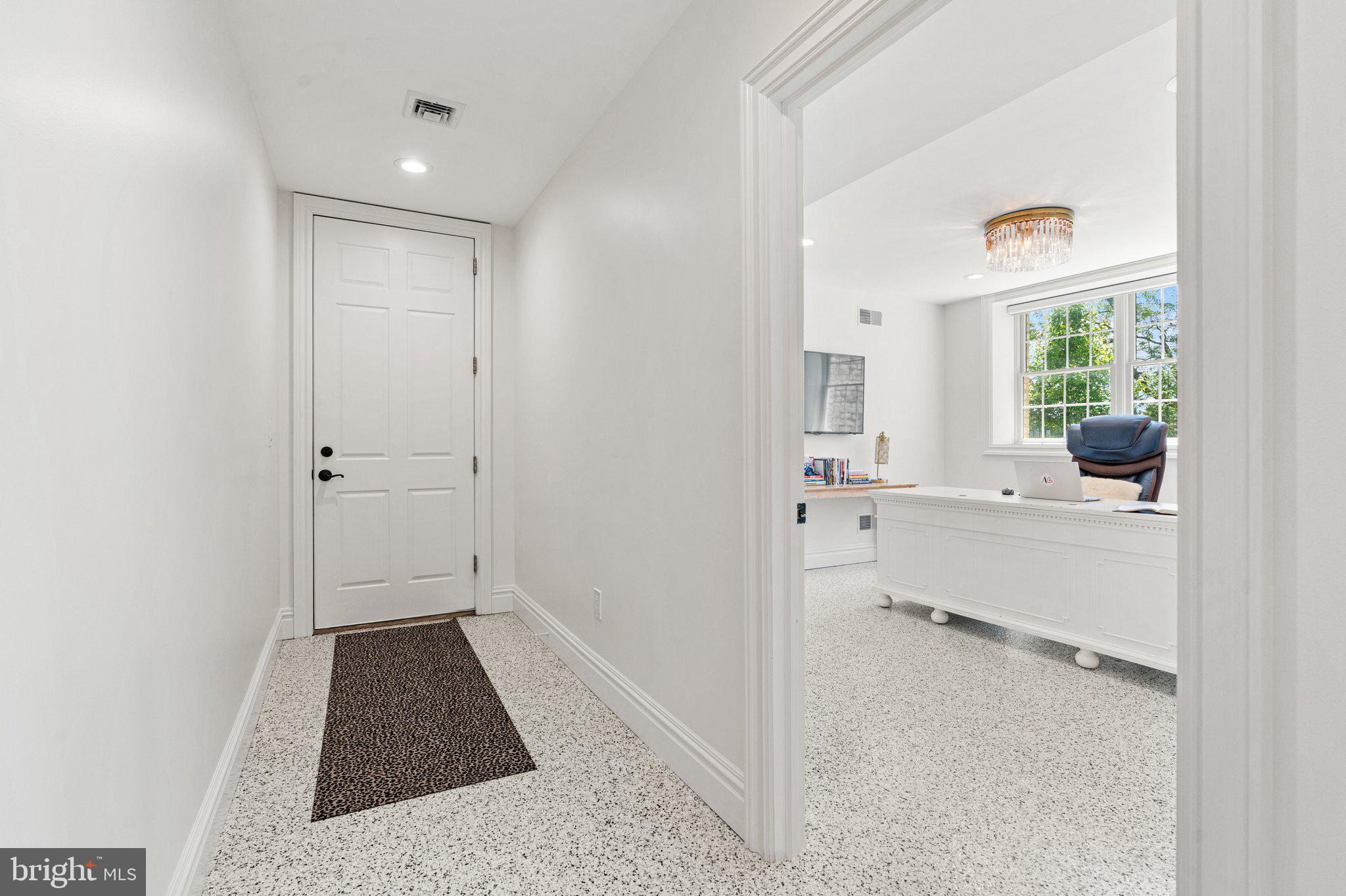 WILSHIRE ESTATES - Residential