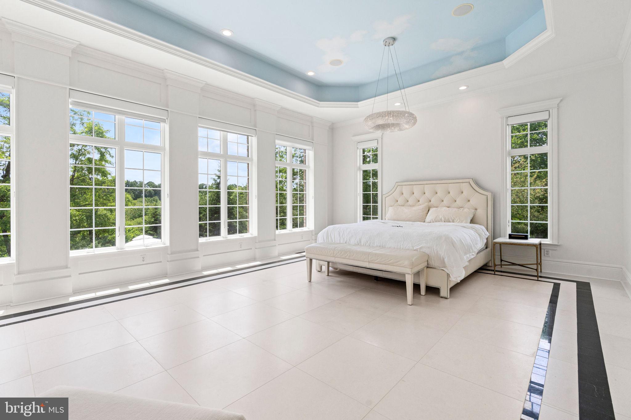 WILSHIRE ESTATES - Residential