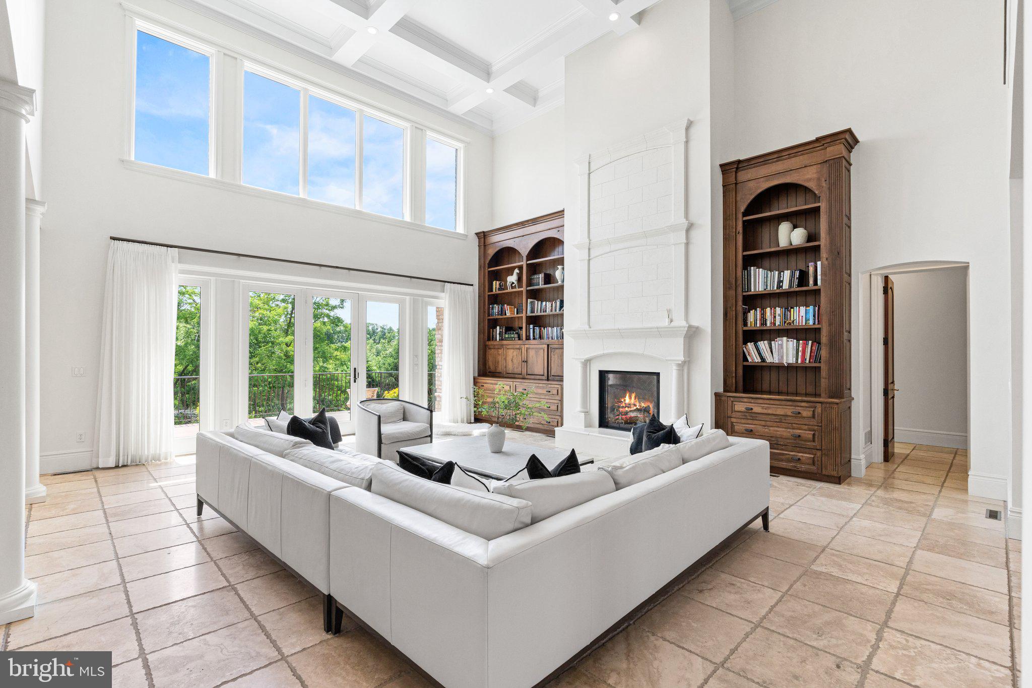 WILSHIRE ESTATES - Residential