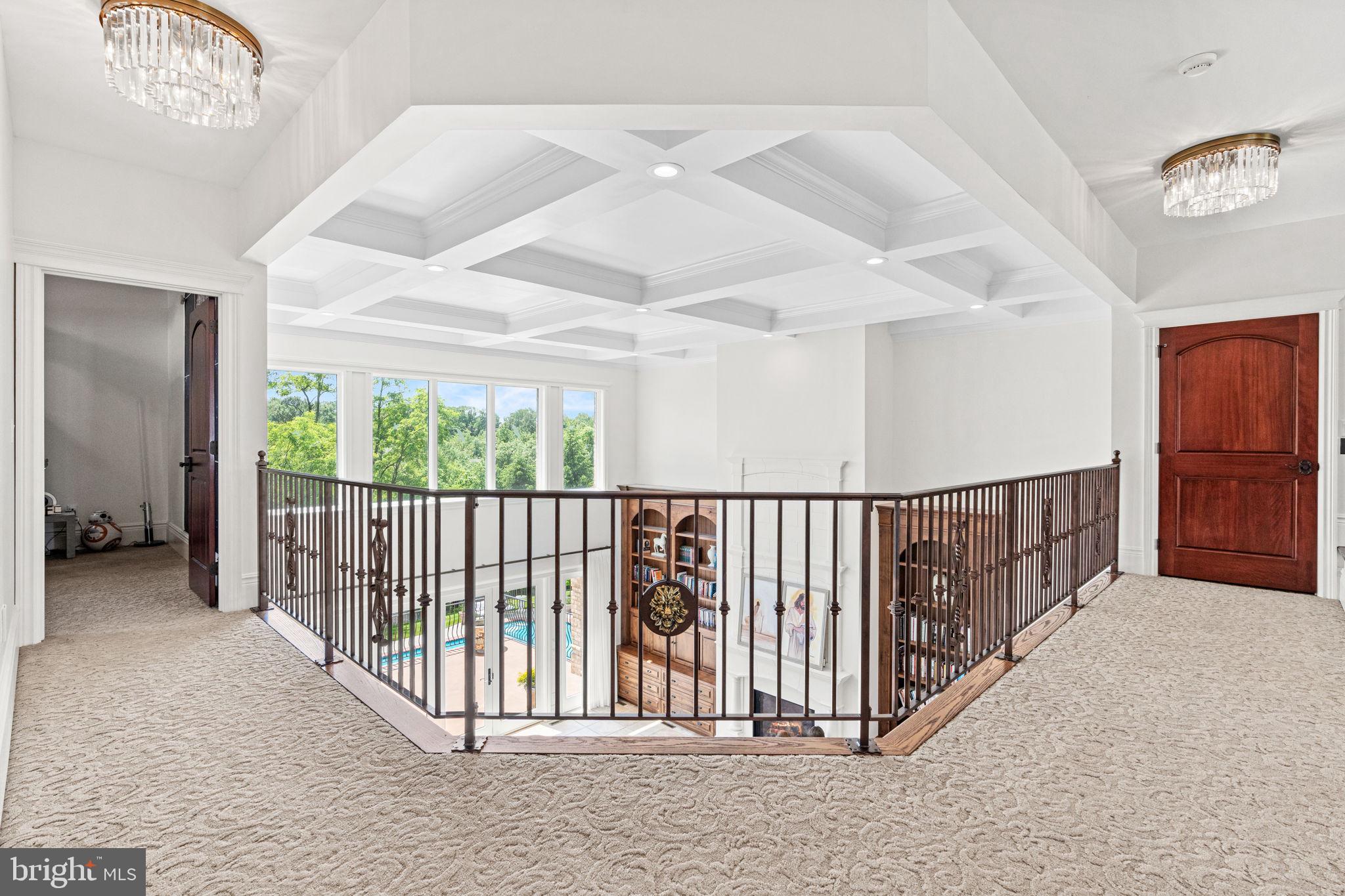 WILSHIRE ESTATES - Residential