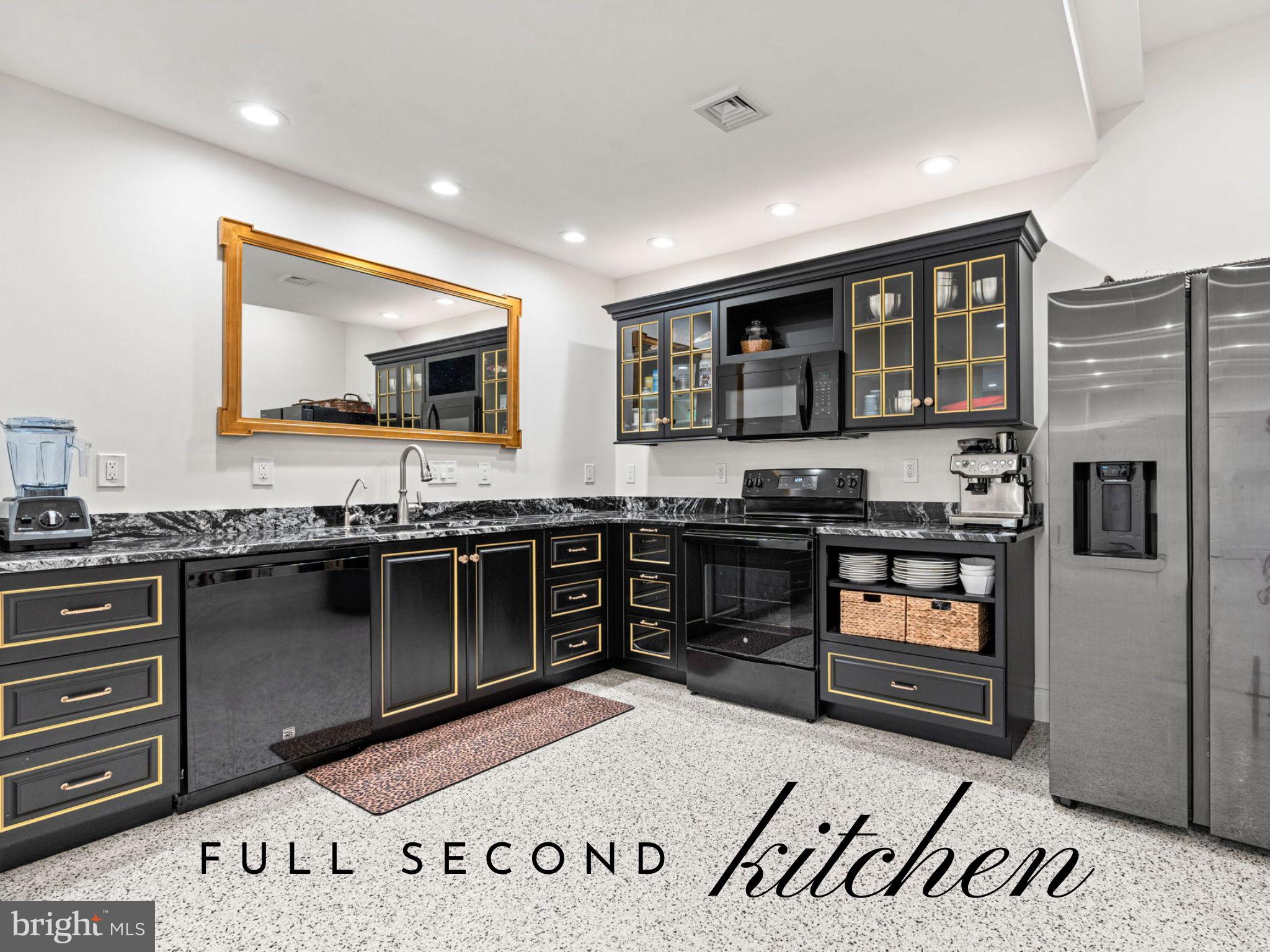 WILSHIRE ESTATES - Residential