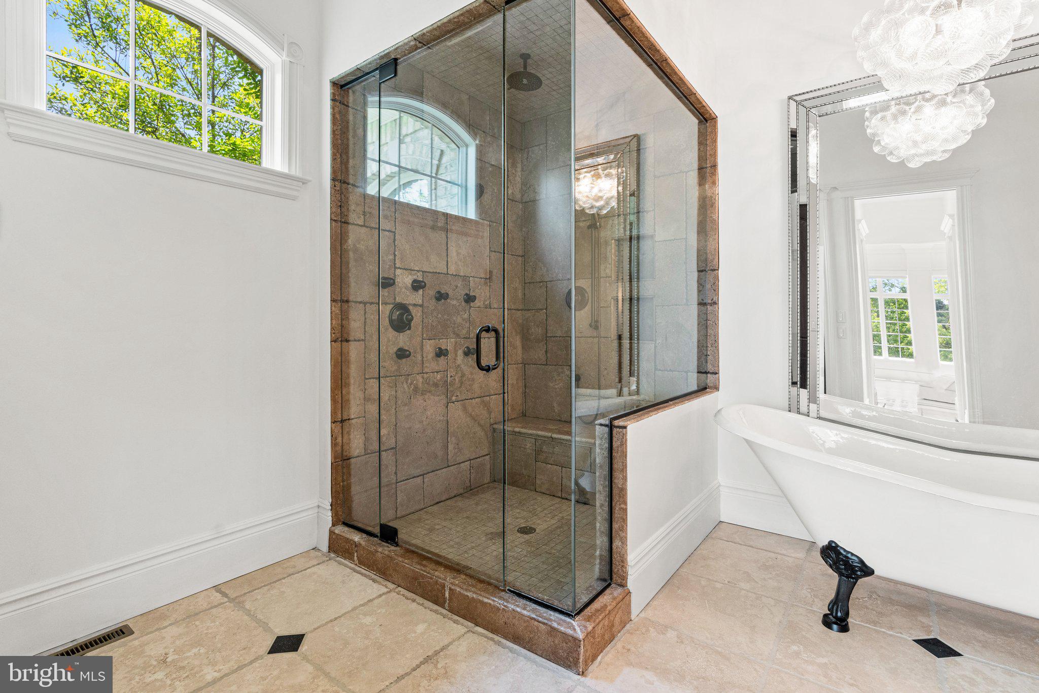 WILSHIRE ESTATES - Residential