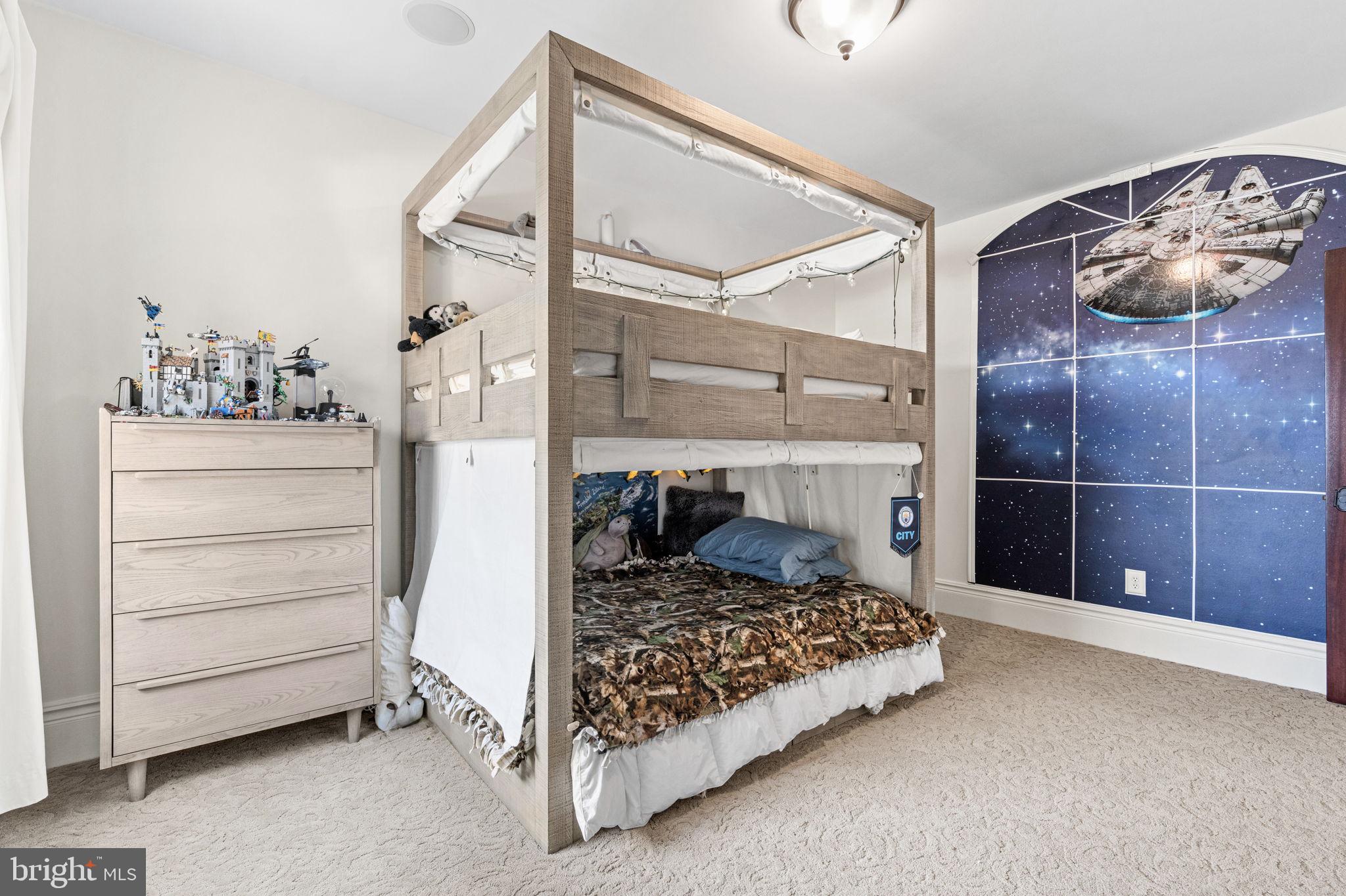 WILSHIRE ESTATES - Residential