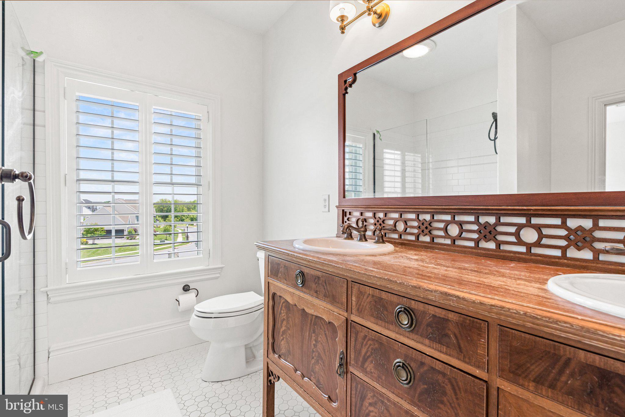 WILSHIRE ESTATES - Residential