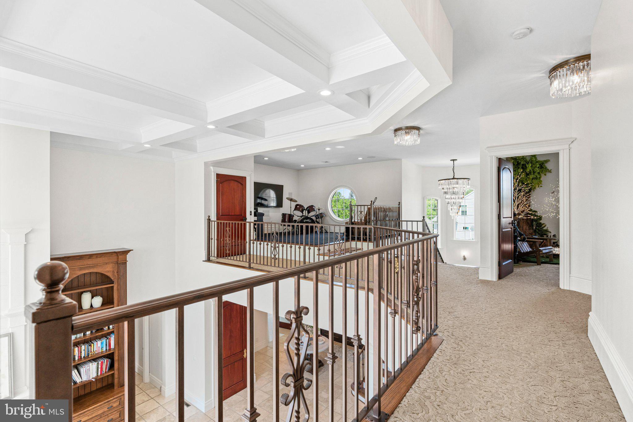 WILSHIRE ESTATES - Residential