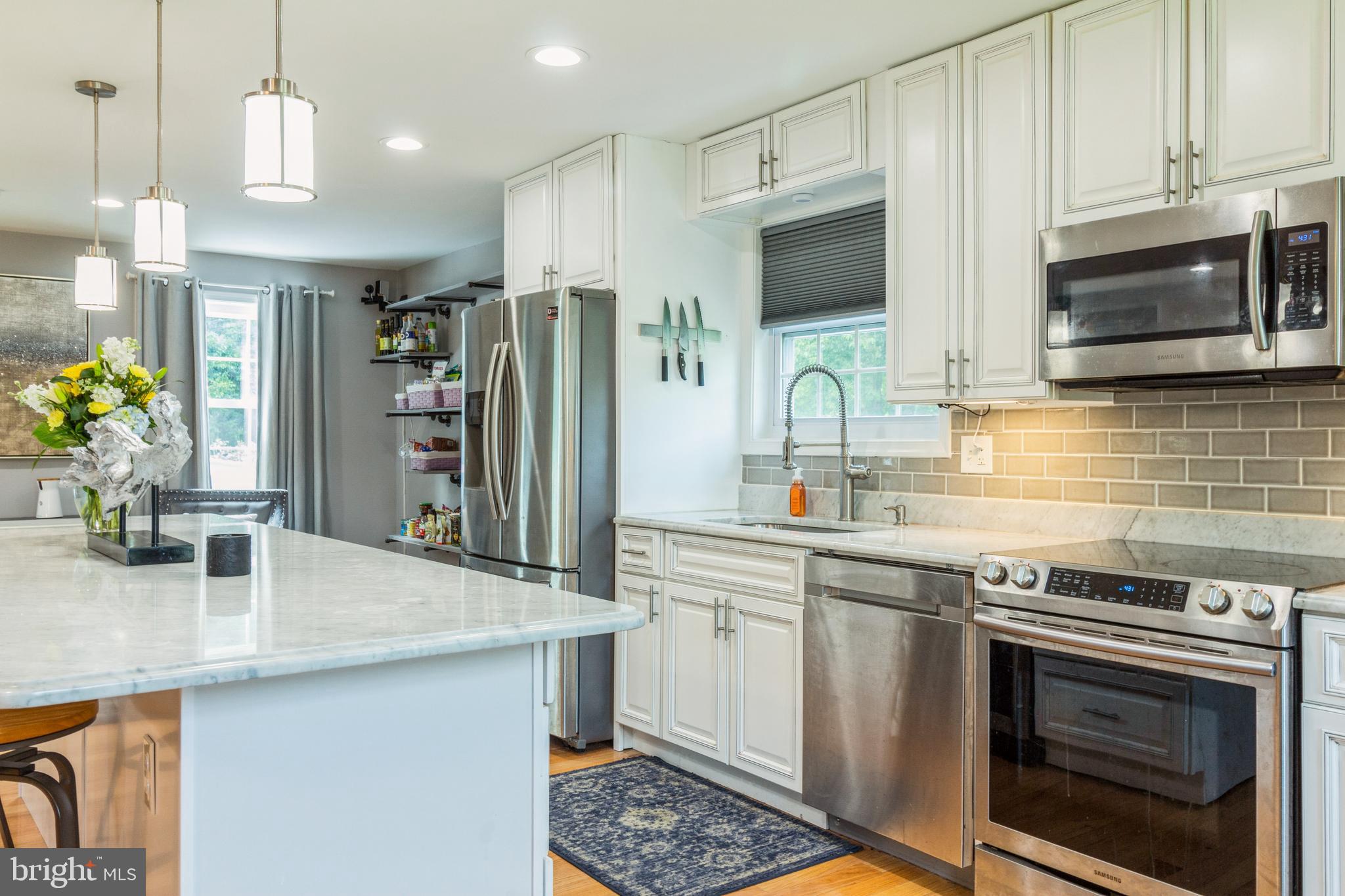 STONEY RIDGE FARM - Residential