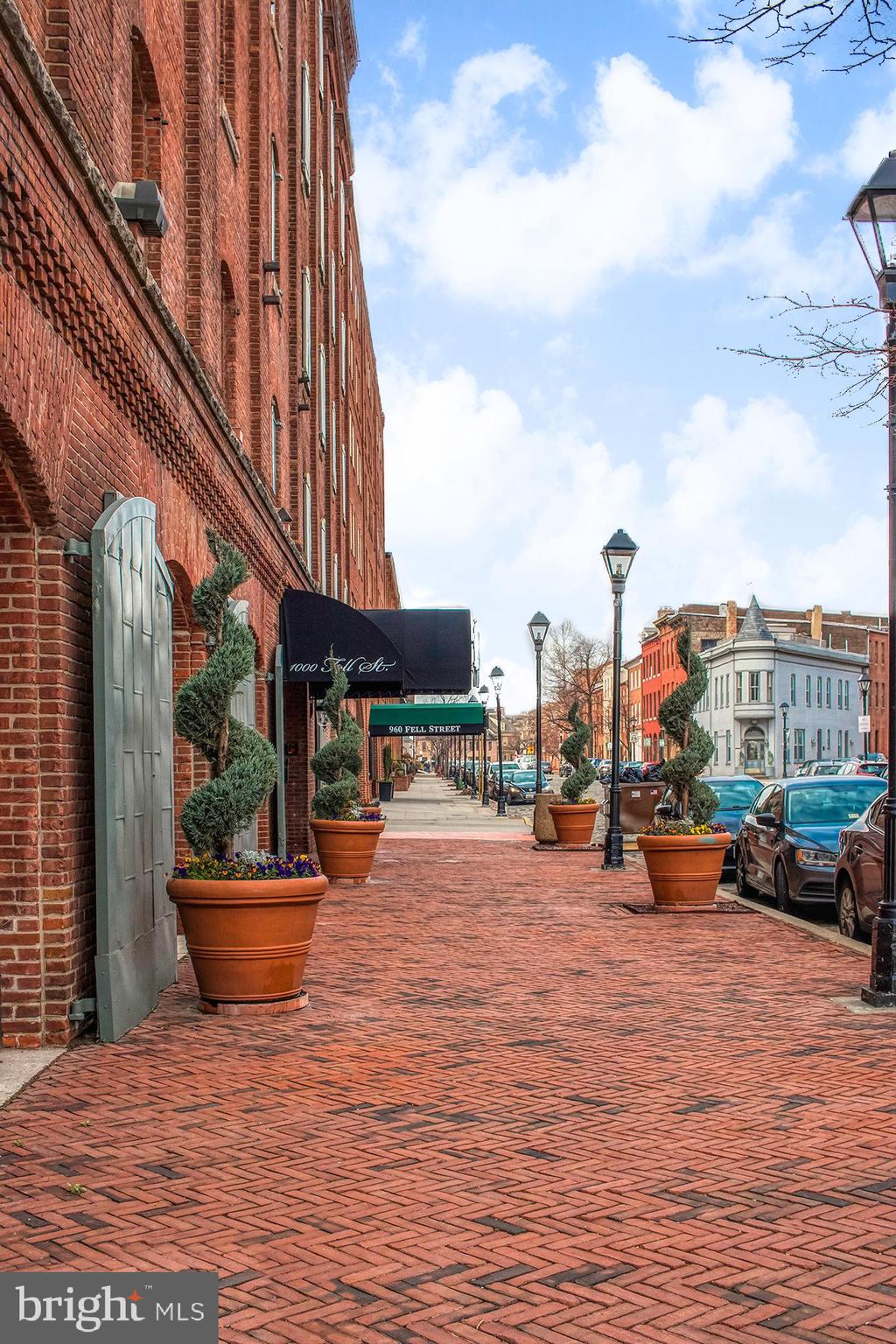 FELLS POINT HISTORIC DISTRICT - Residential Lease
