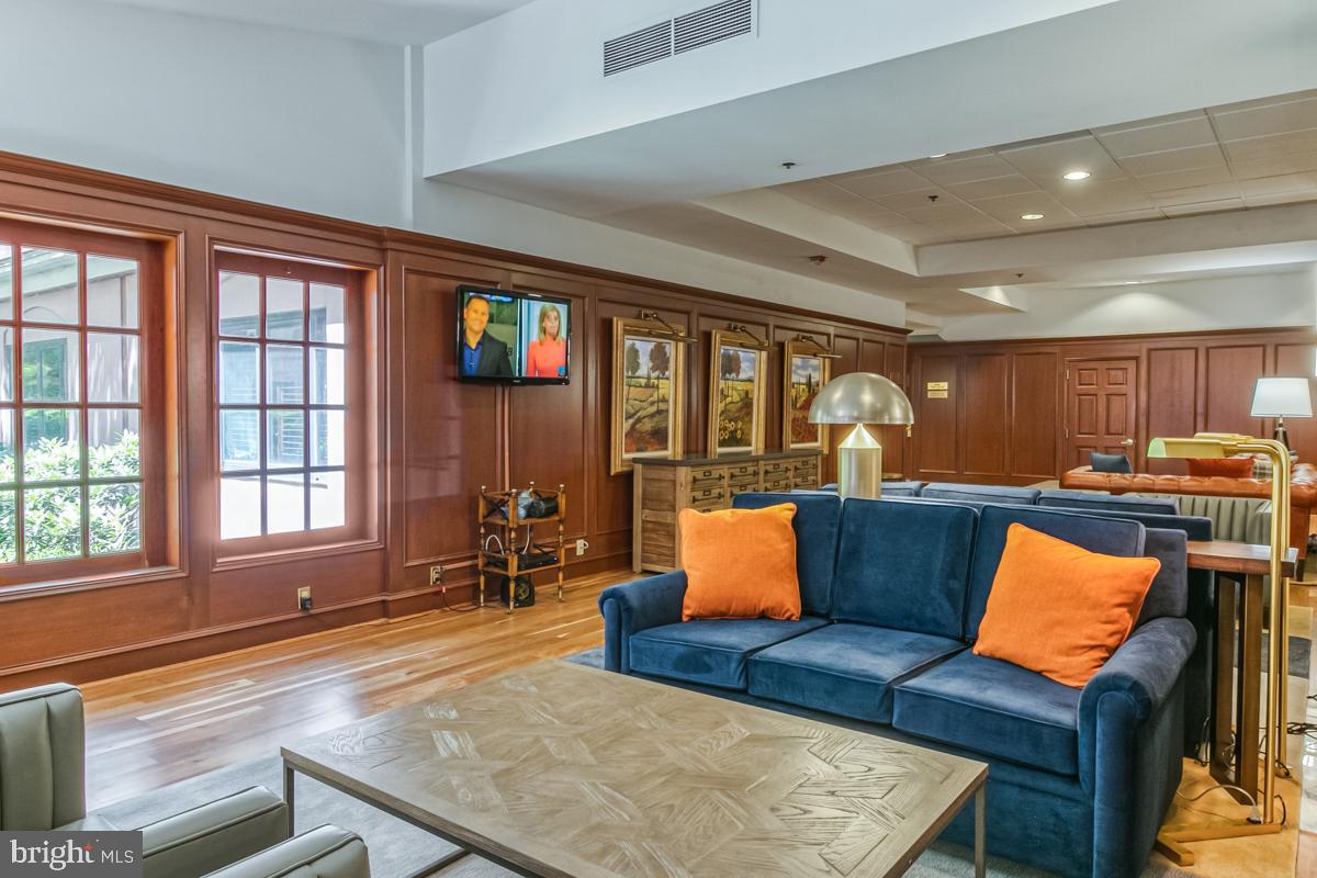 FELLS POINT HISTORIC DISTRICT - Residential Lease