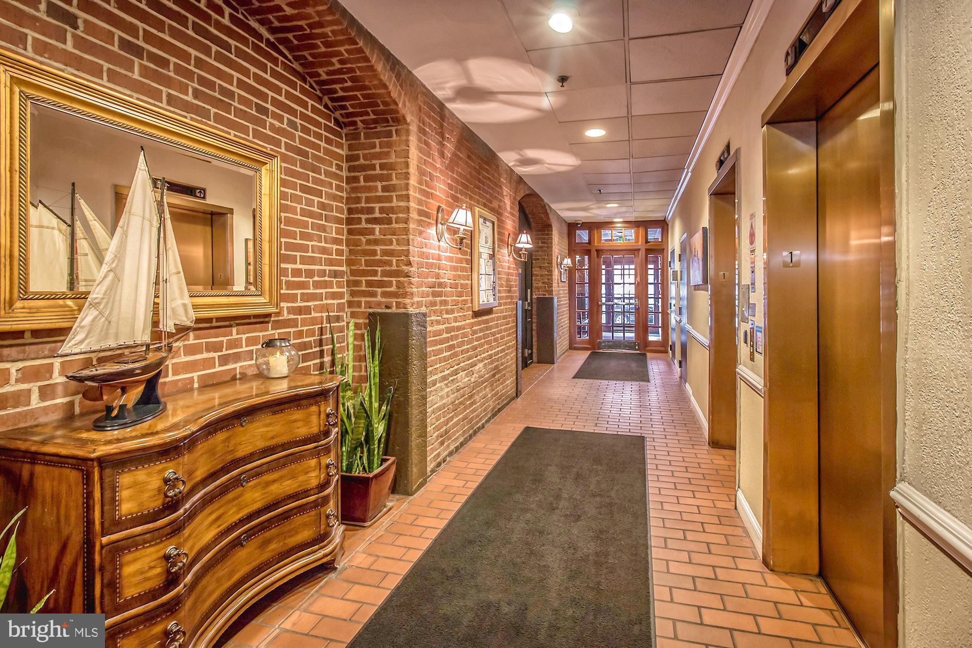 FELLS POINT HISTORIC DISTRICT - Residential Lease