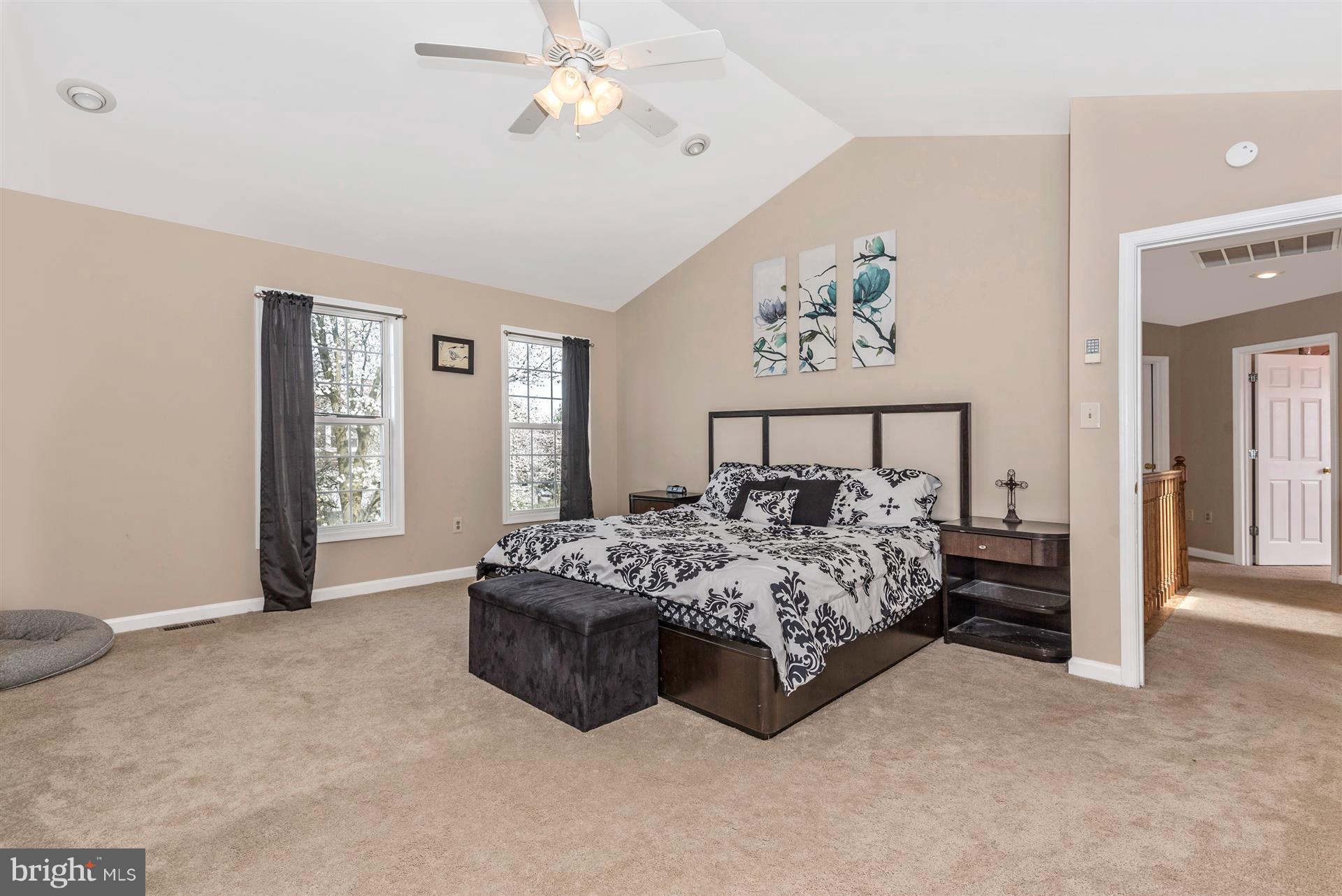 FOXLEIGH MEADOWS - Residential