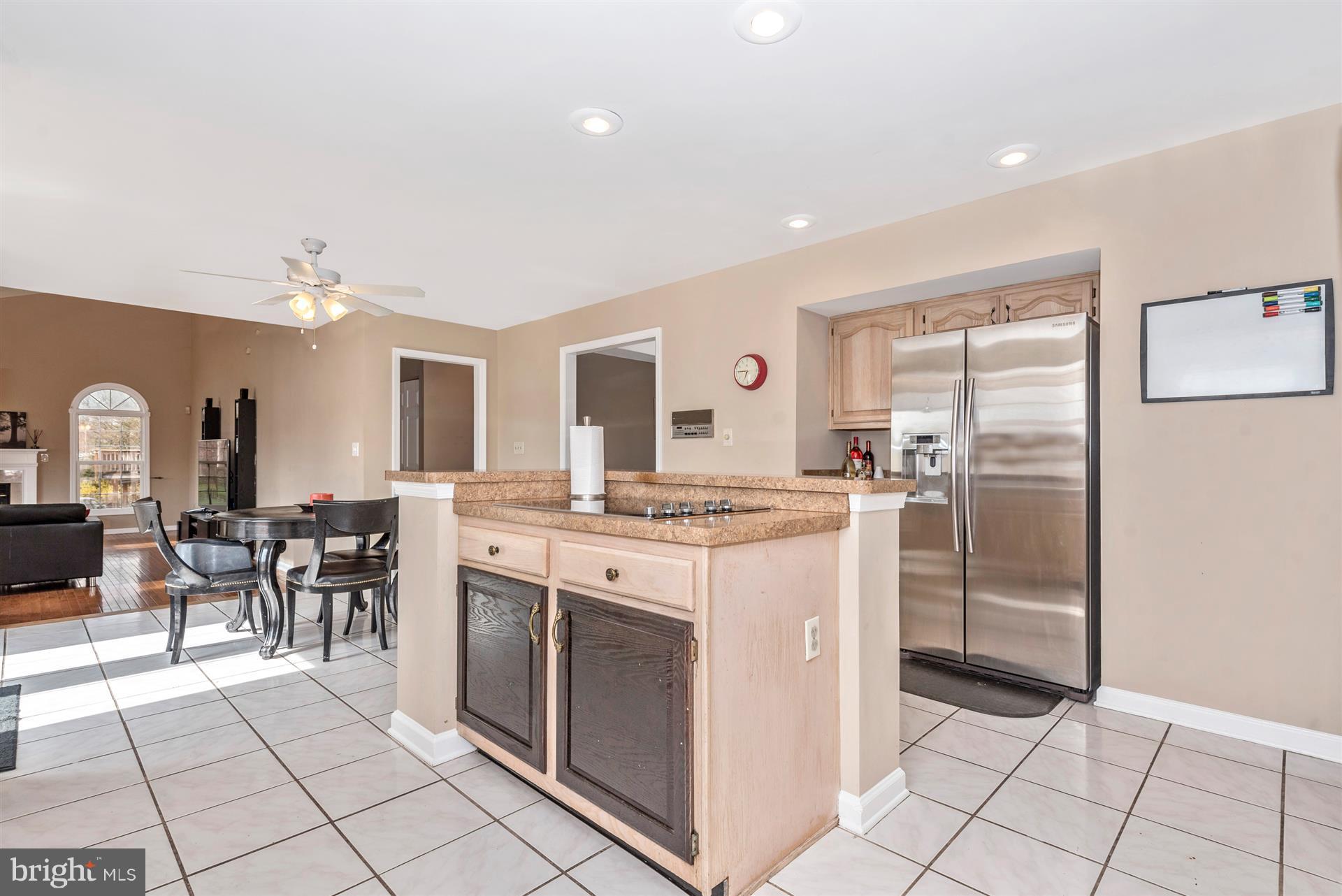 FOXLEIGH MEADOWS - Residential