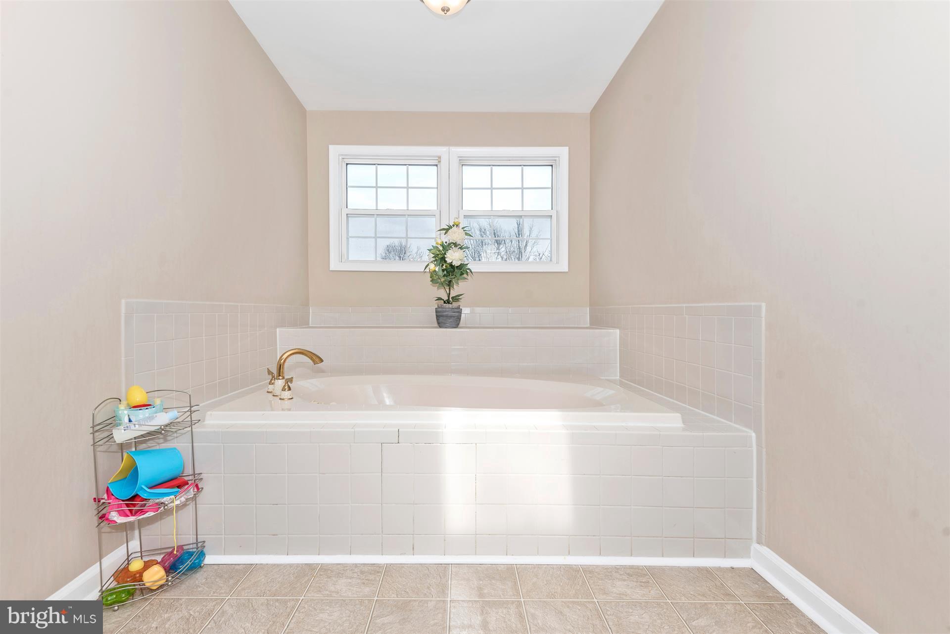 FOXLEIGH MEADOWS - Residential