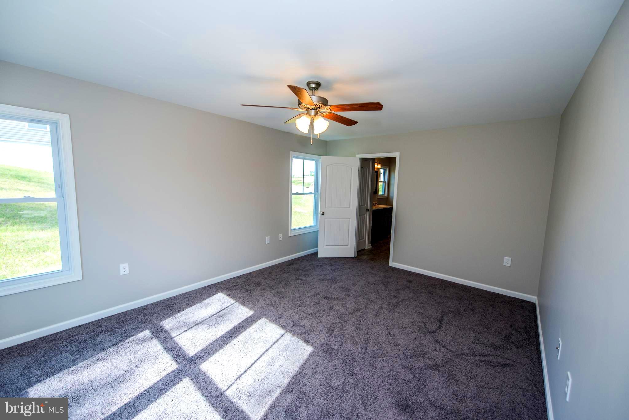 RED HILL - Residential