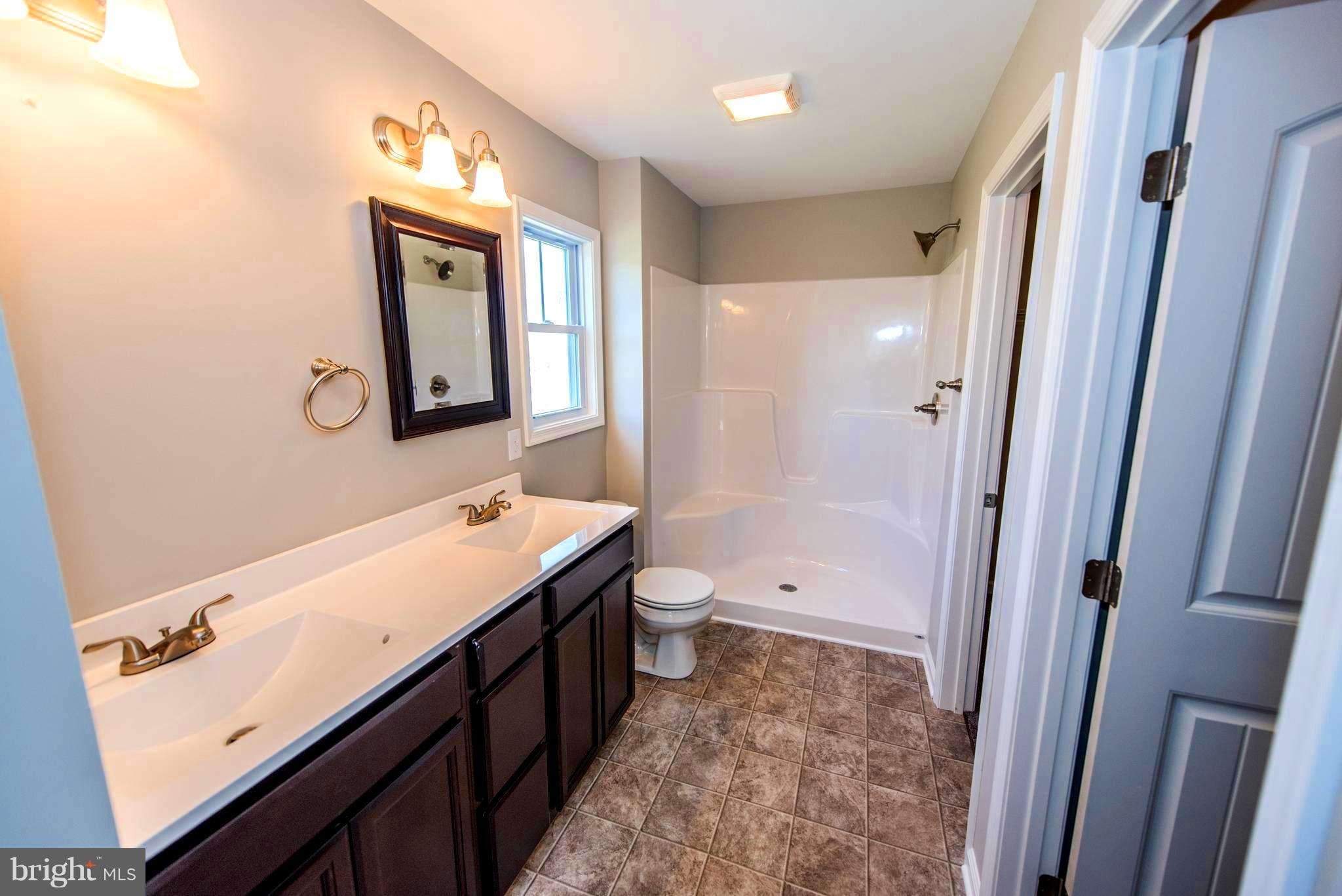 RED HILL - Residential