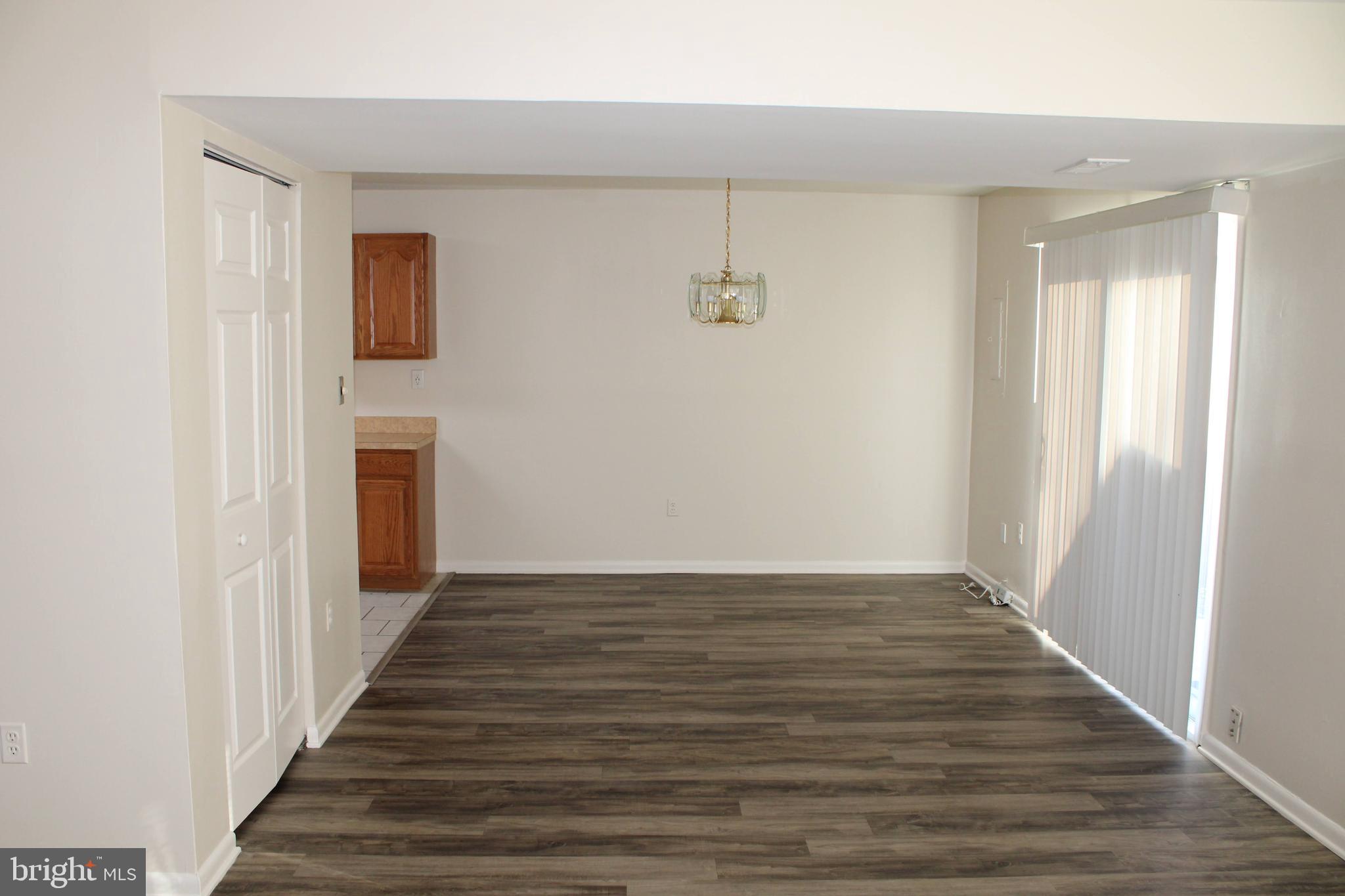 CINNAMON RIDGE CONDO - Residential Lease