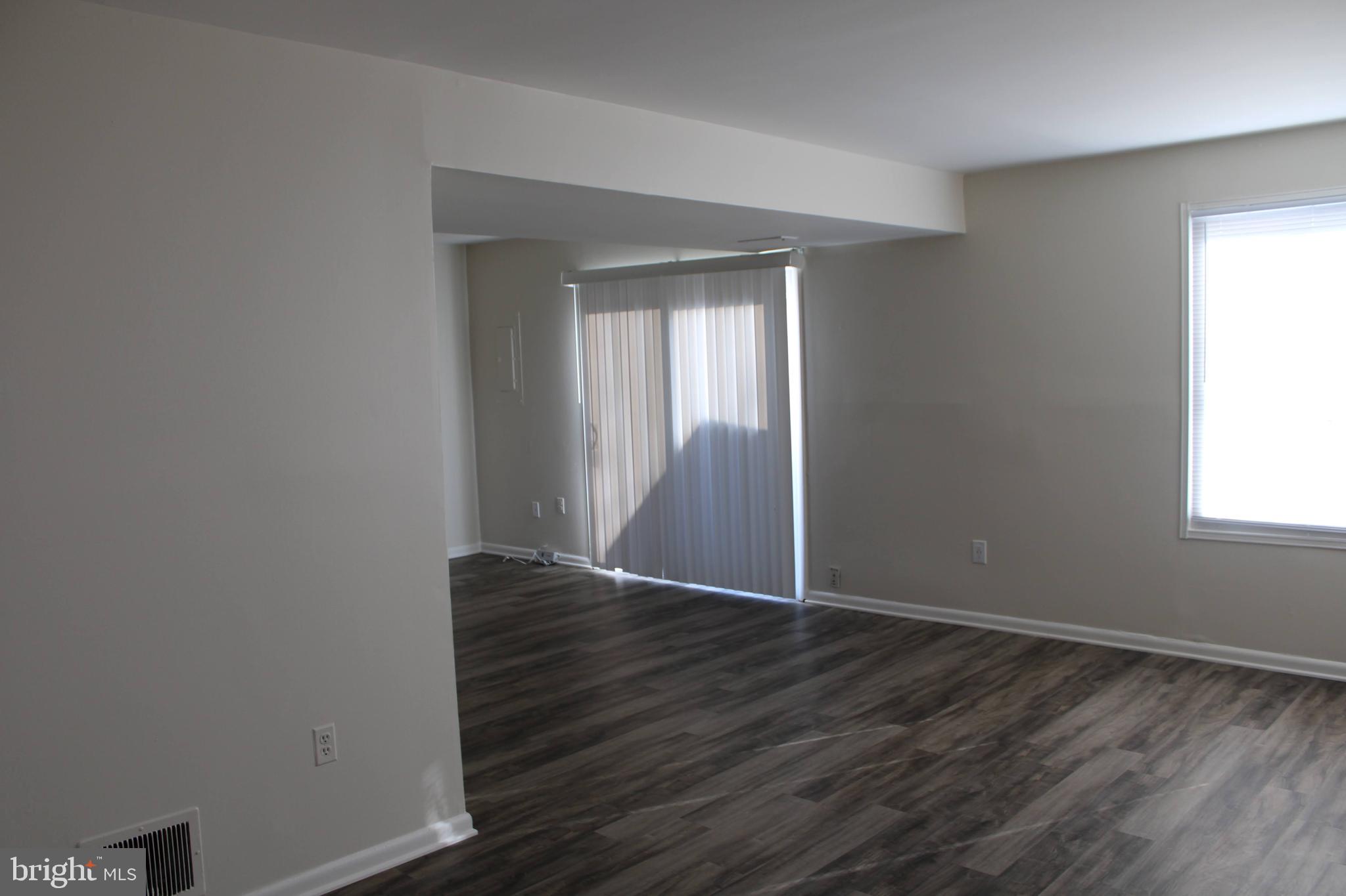 CINNAMON RIDGE CONDO - Residential Lease