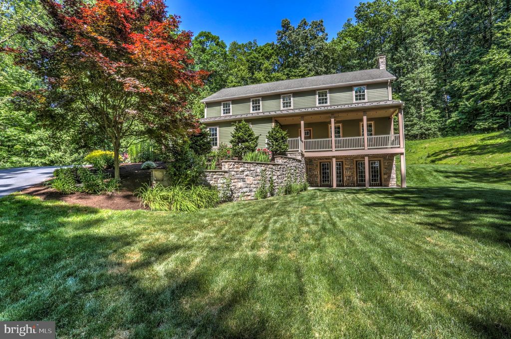 Photo of 883 SILVER HILL RD, NARVON, PA 17555 (MLS # PALA2035734)