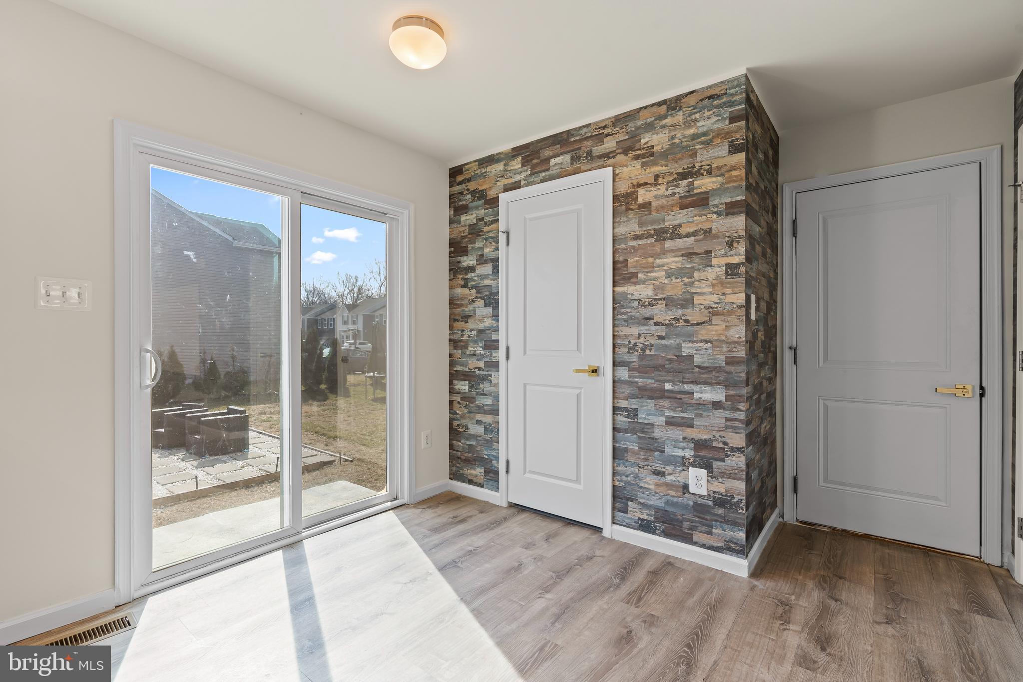 STONECREST - Residential