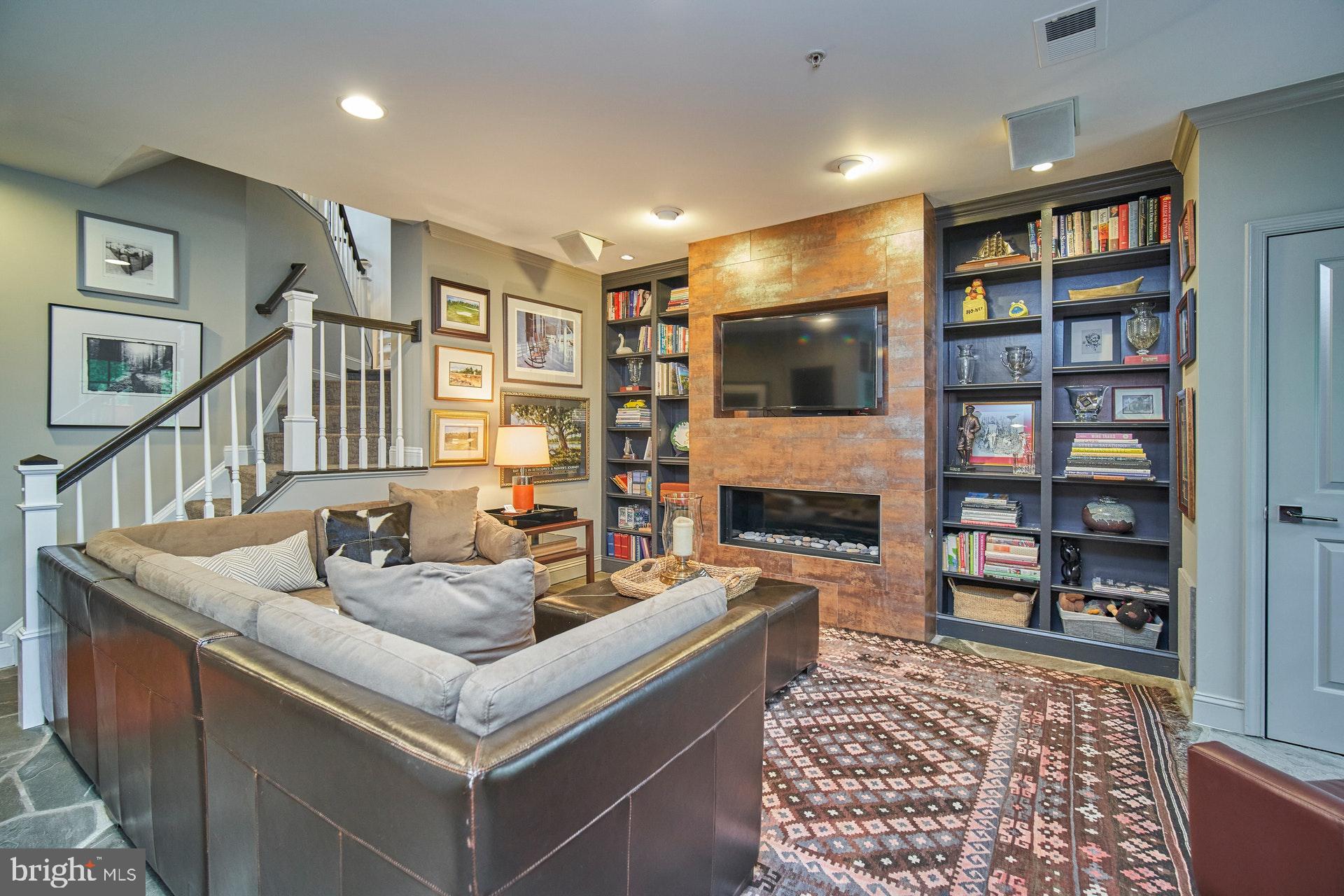 FORDS LANDING - Residential