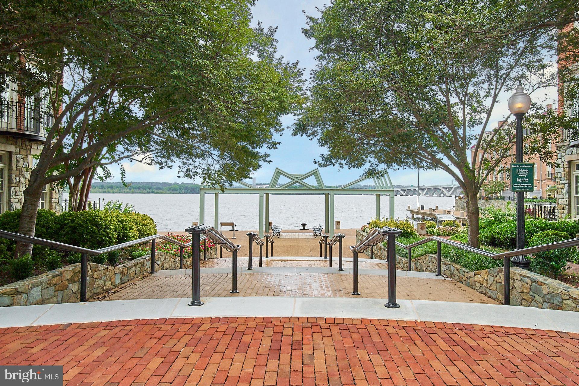 FORDS LANDING - Residential