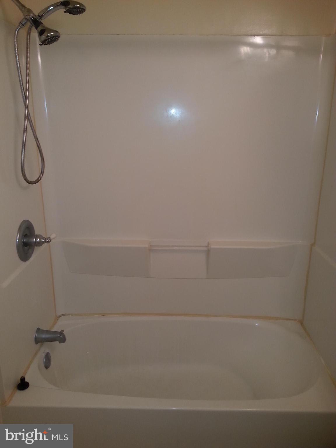 CHRISTOPHER COURT - Residential Lease