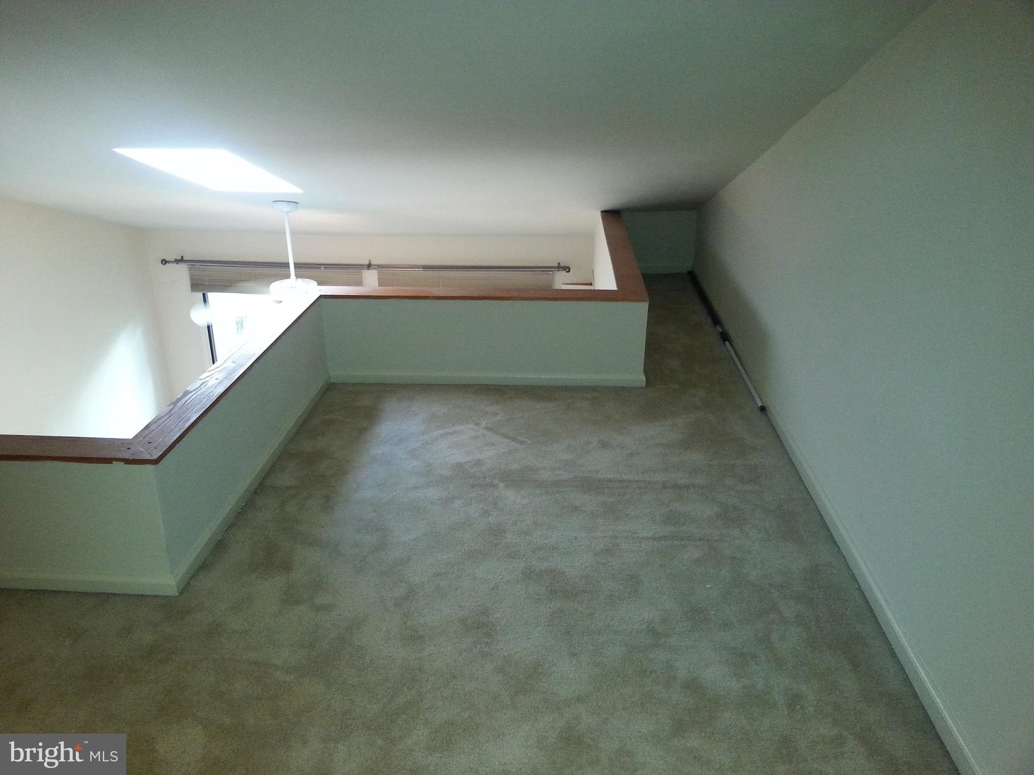 CHRISTOPHER COURT - Residential Lease