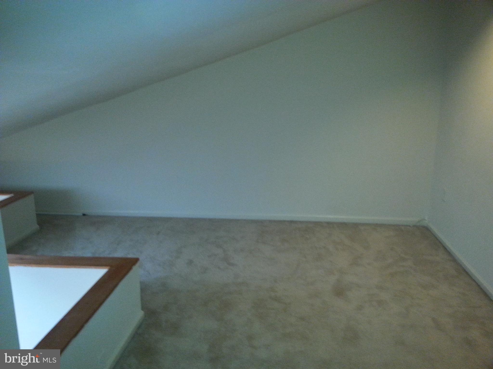 CHRISTOPHER COURT - Residential Lease