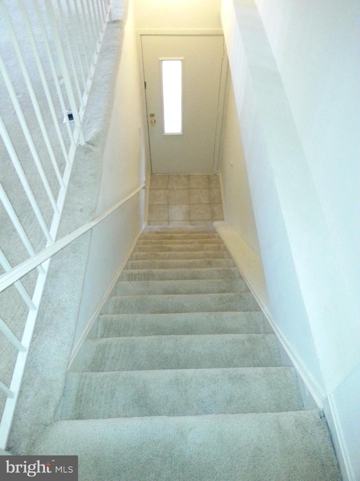 CHRISTOPHER COURT - Residential Lease